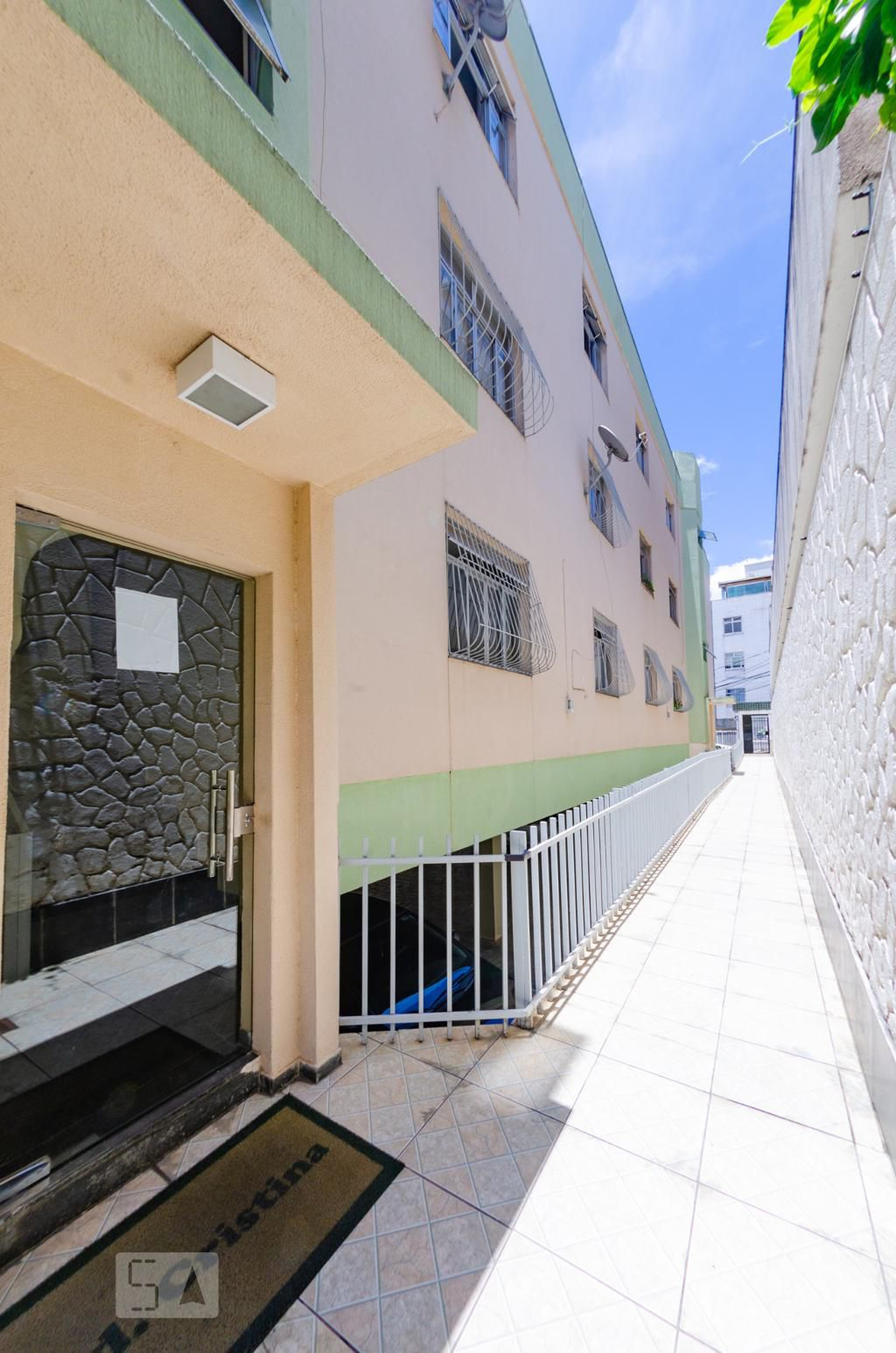 Entrada - Edifício Cristina
