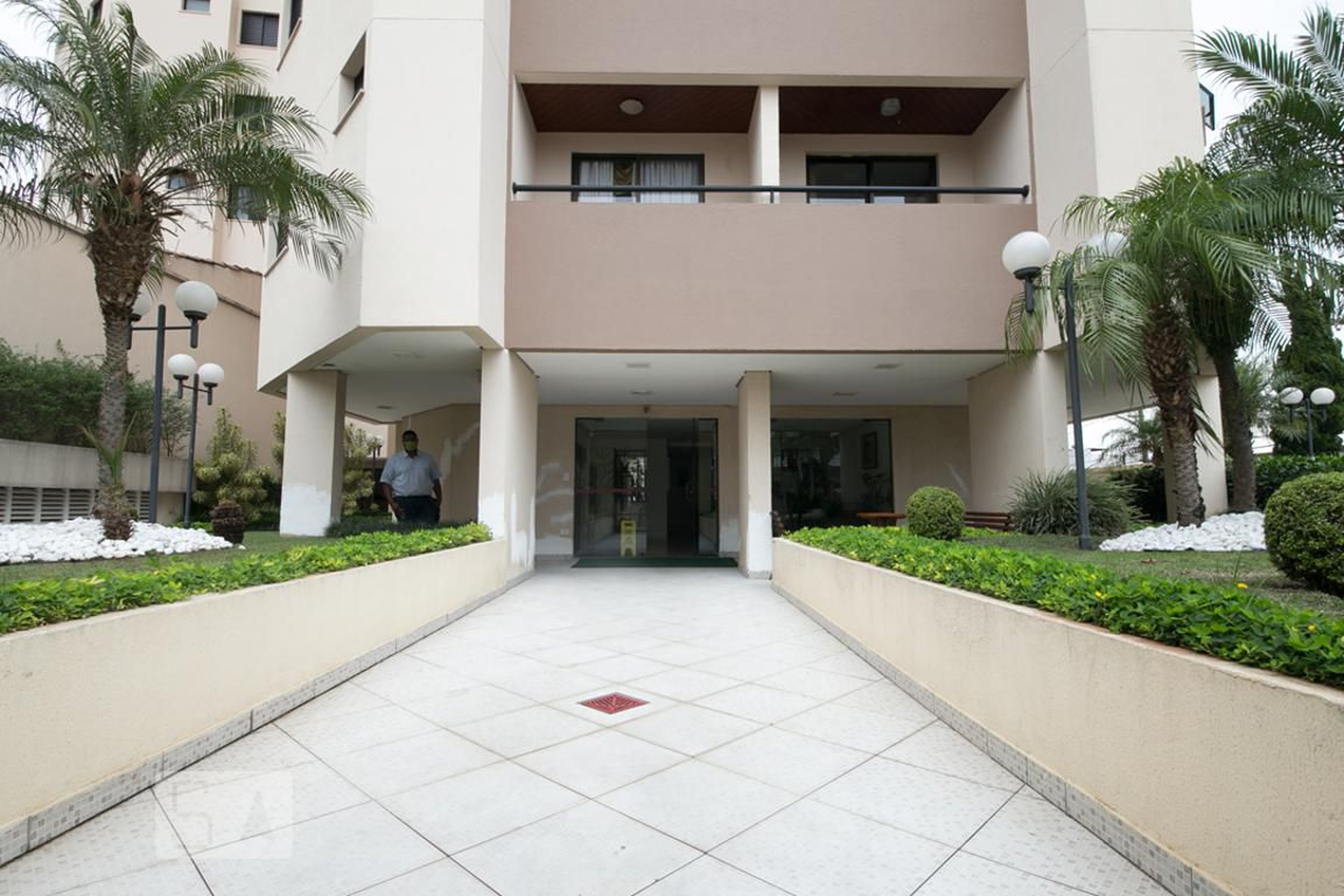 Fachada Condomínio em Rua Nova dos Portugueses, 1015