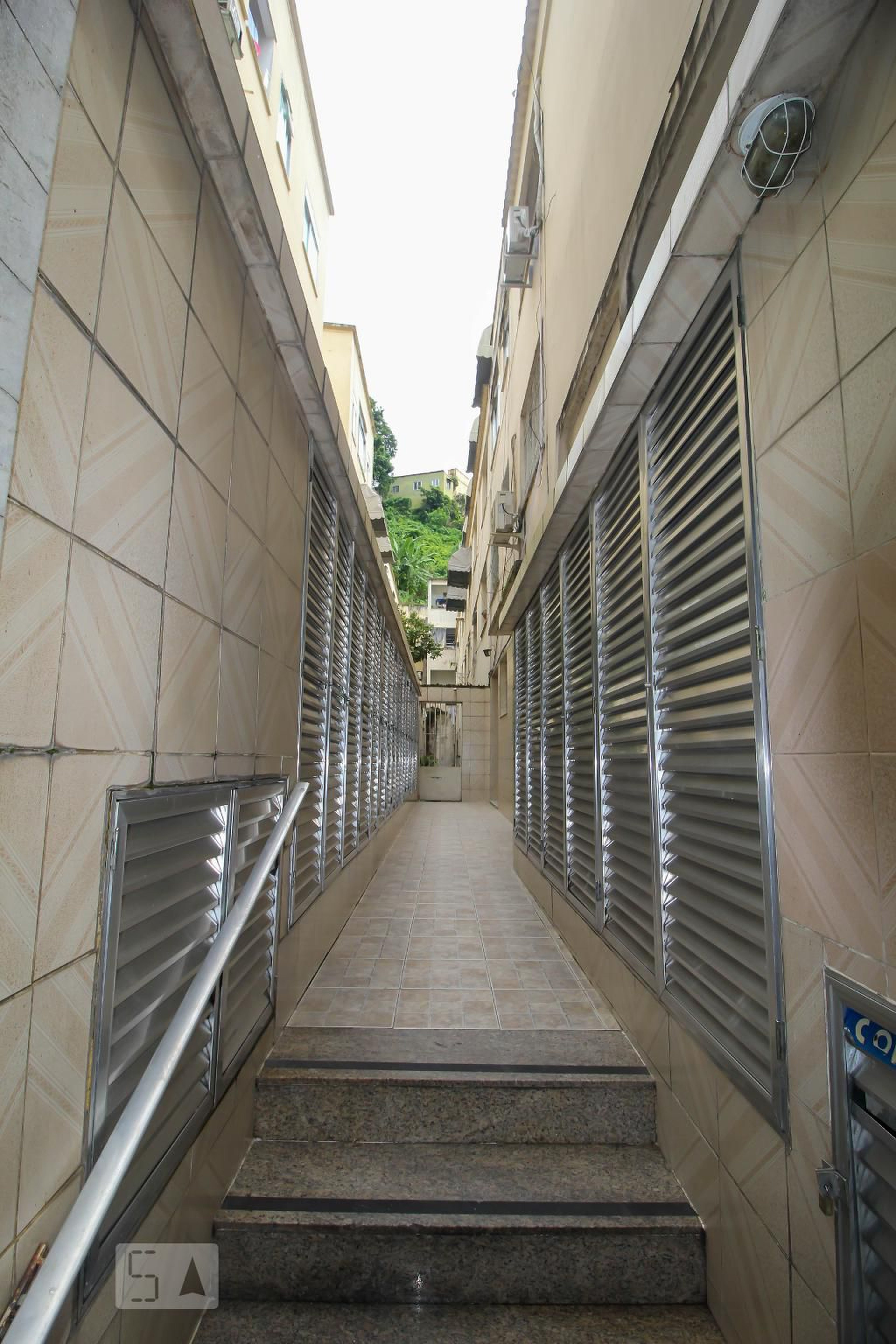 Entrada do Prédio - Edifício Horácio Saldanha