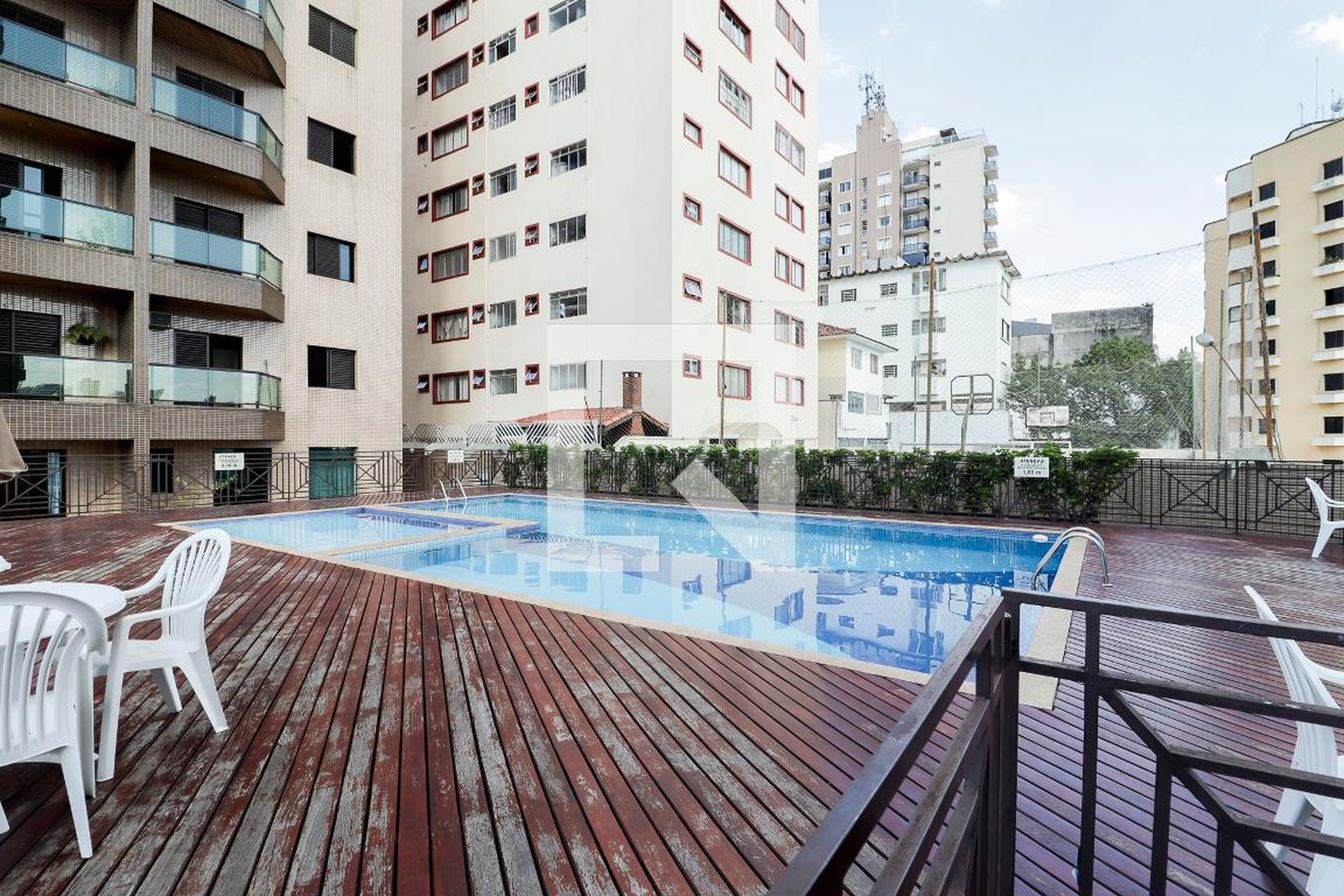 Piscina - Jd das Colinas e