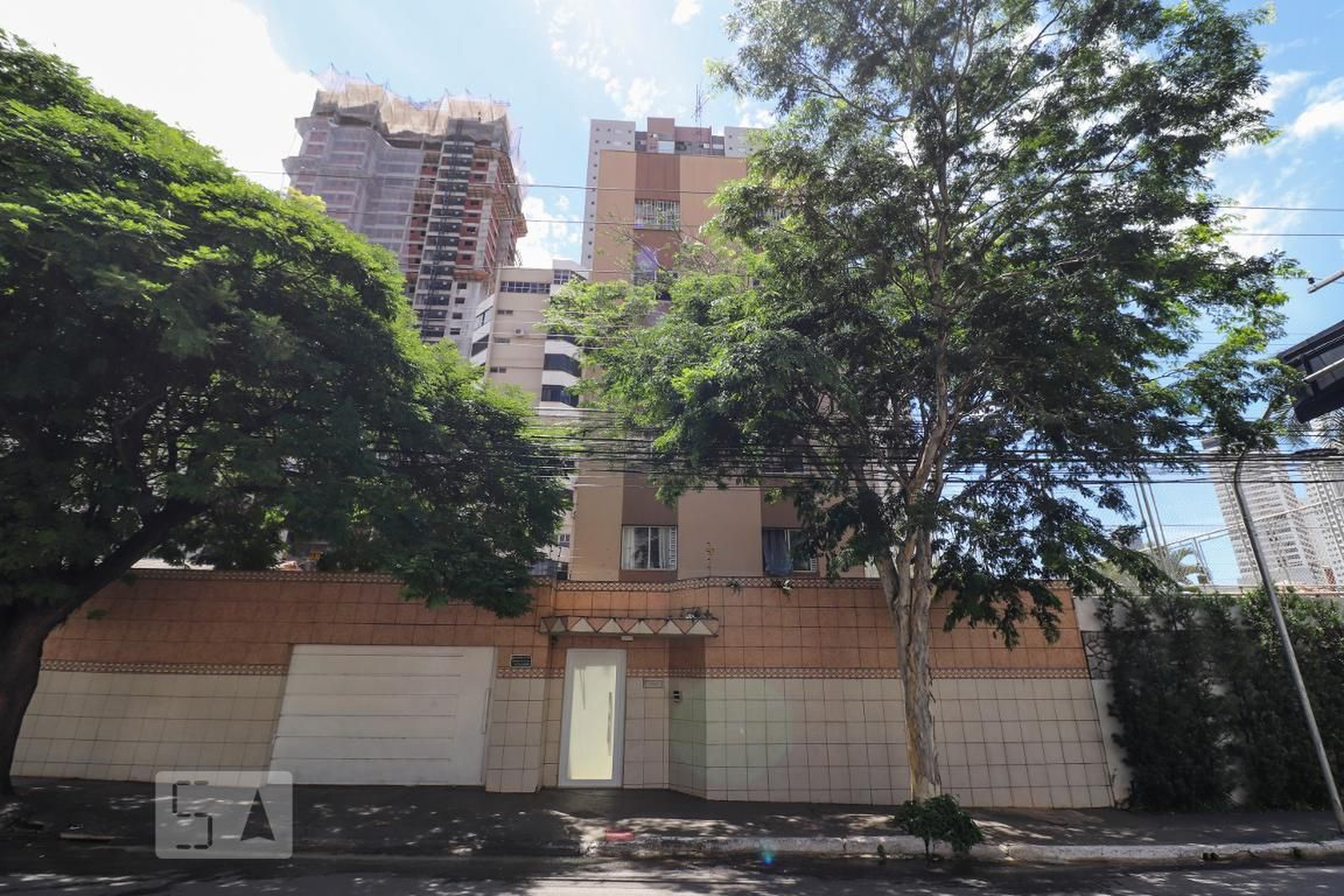 Fachada Edifício Oliviane