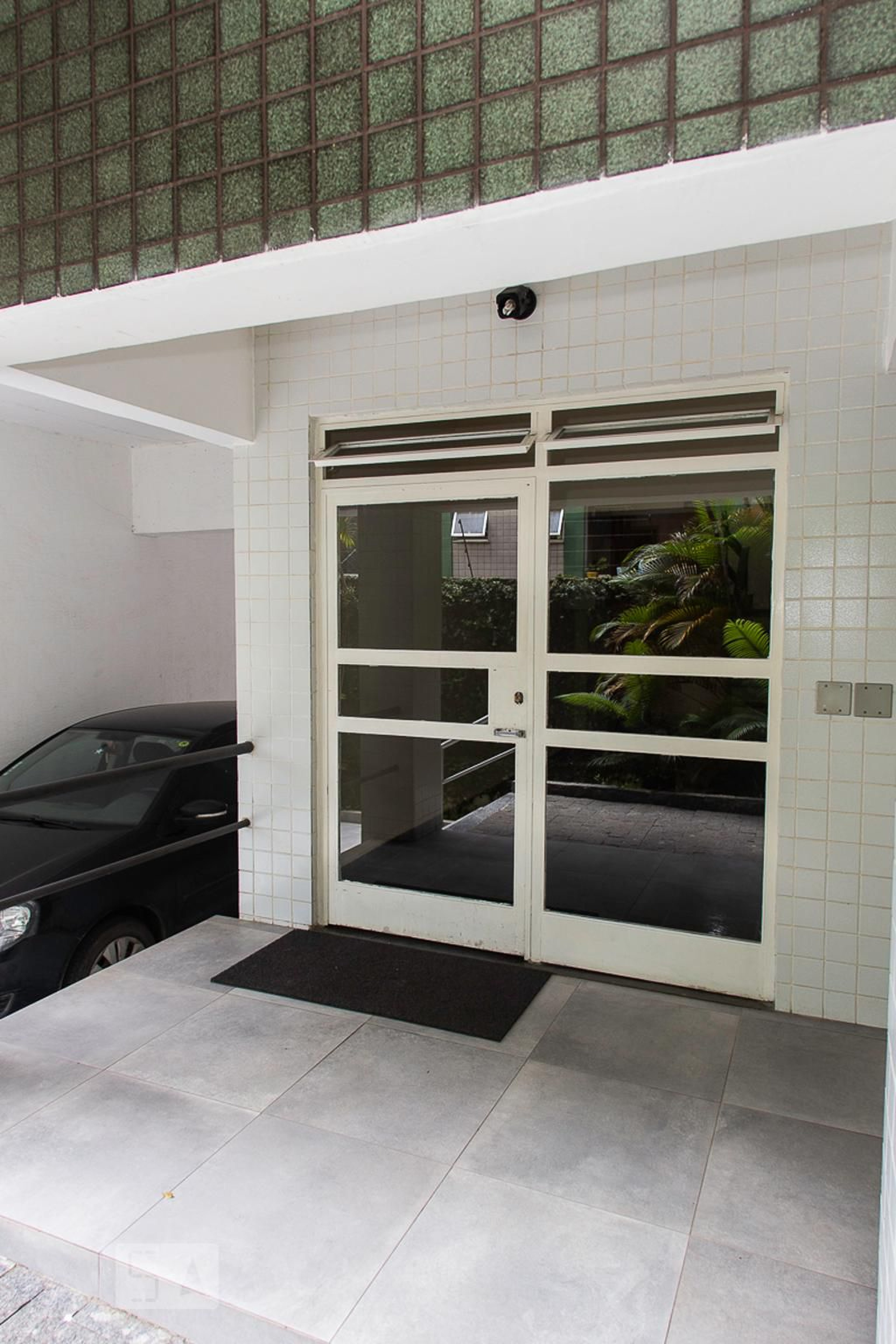 Entrada do Prédio - Wimbledon