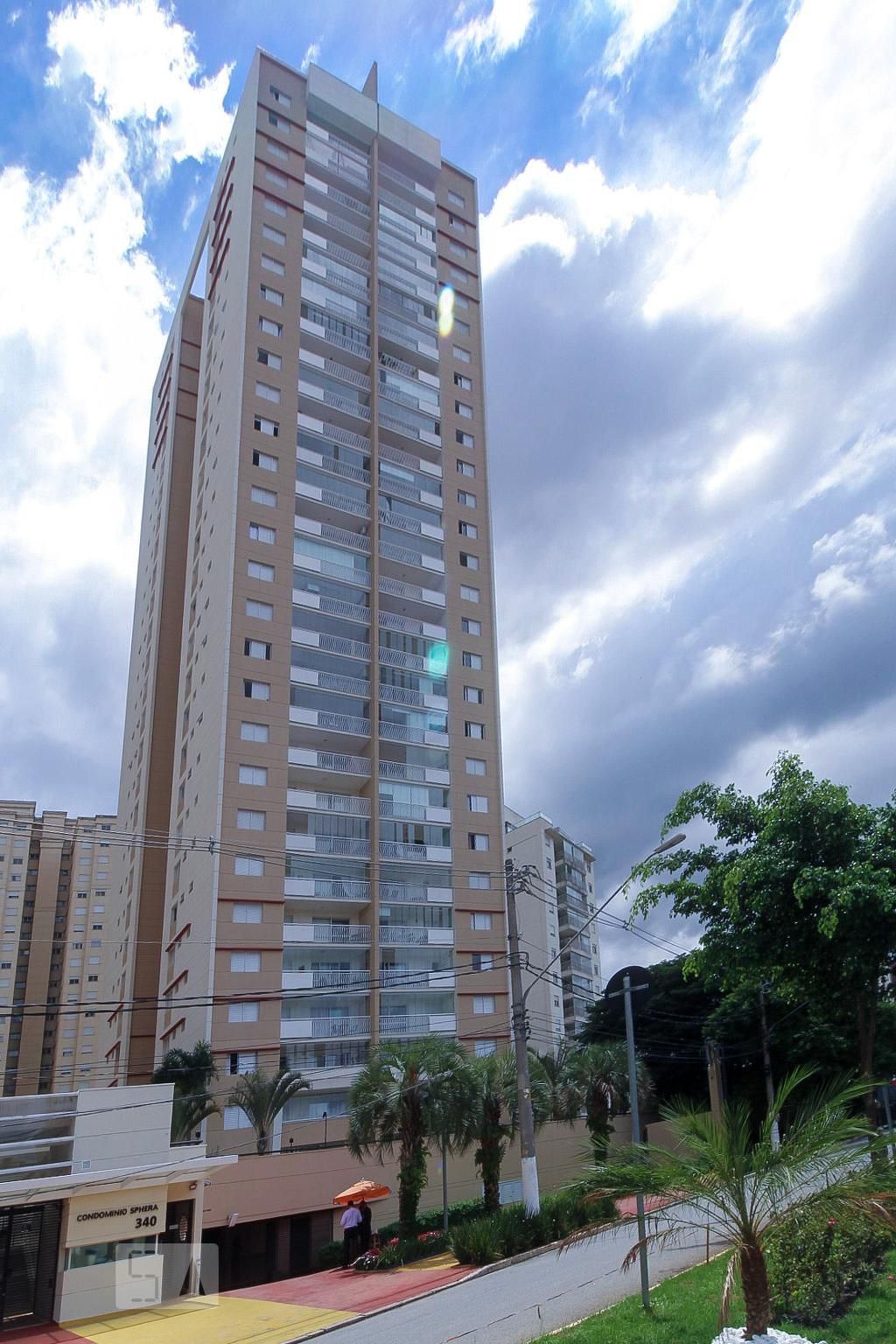 Fachada do Condomínio Condomínio Sphera