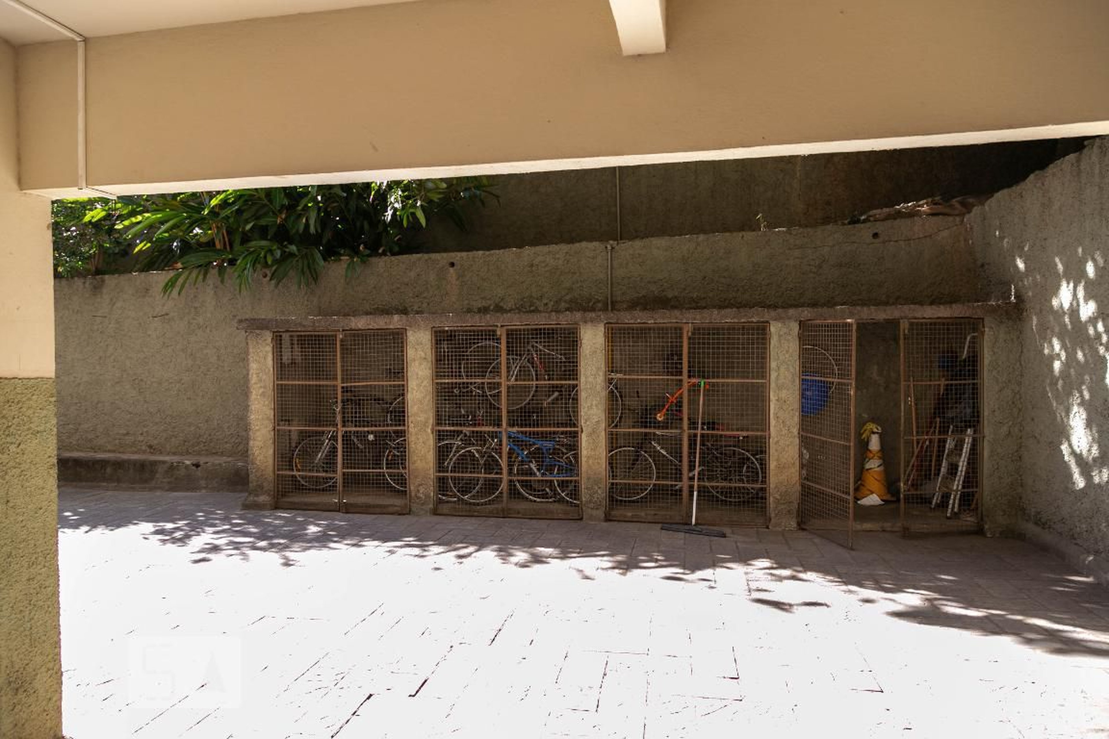 Bicicletário - Edifício Pouso Alegre