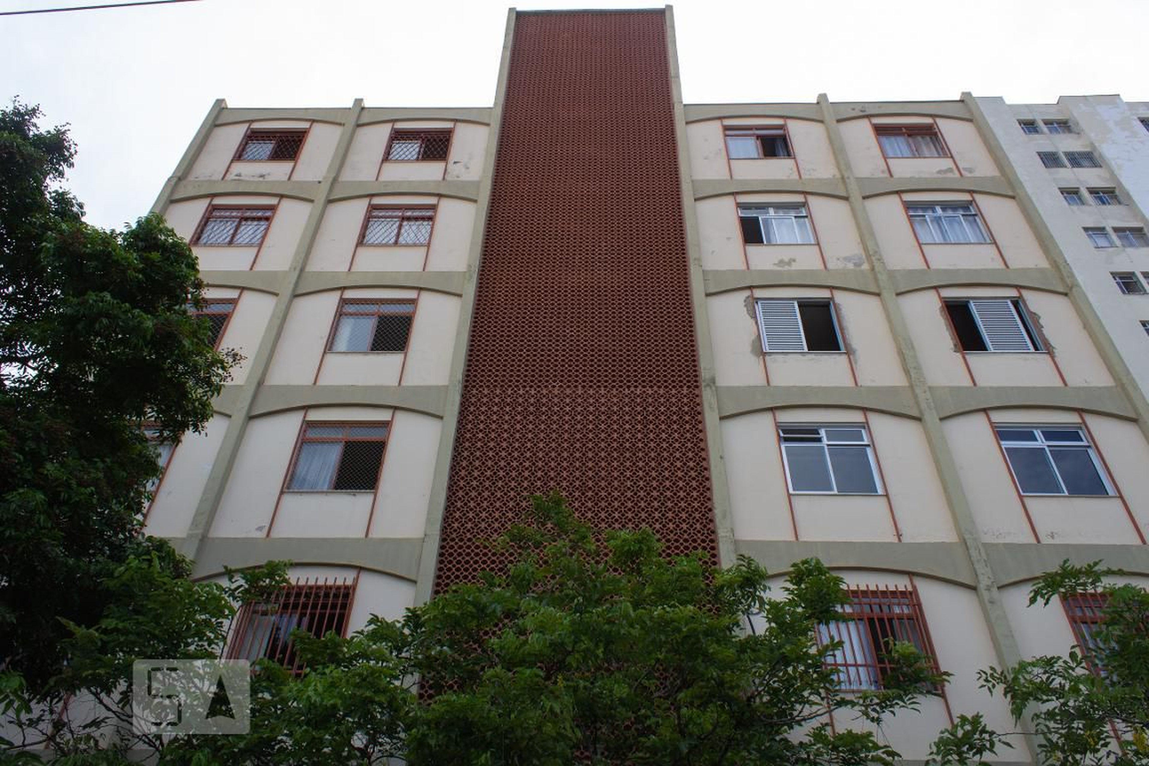 Fachada Condomínio em Rua São Gonçalo, 872