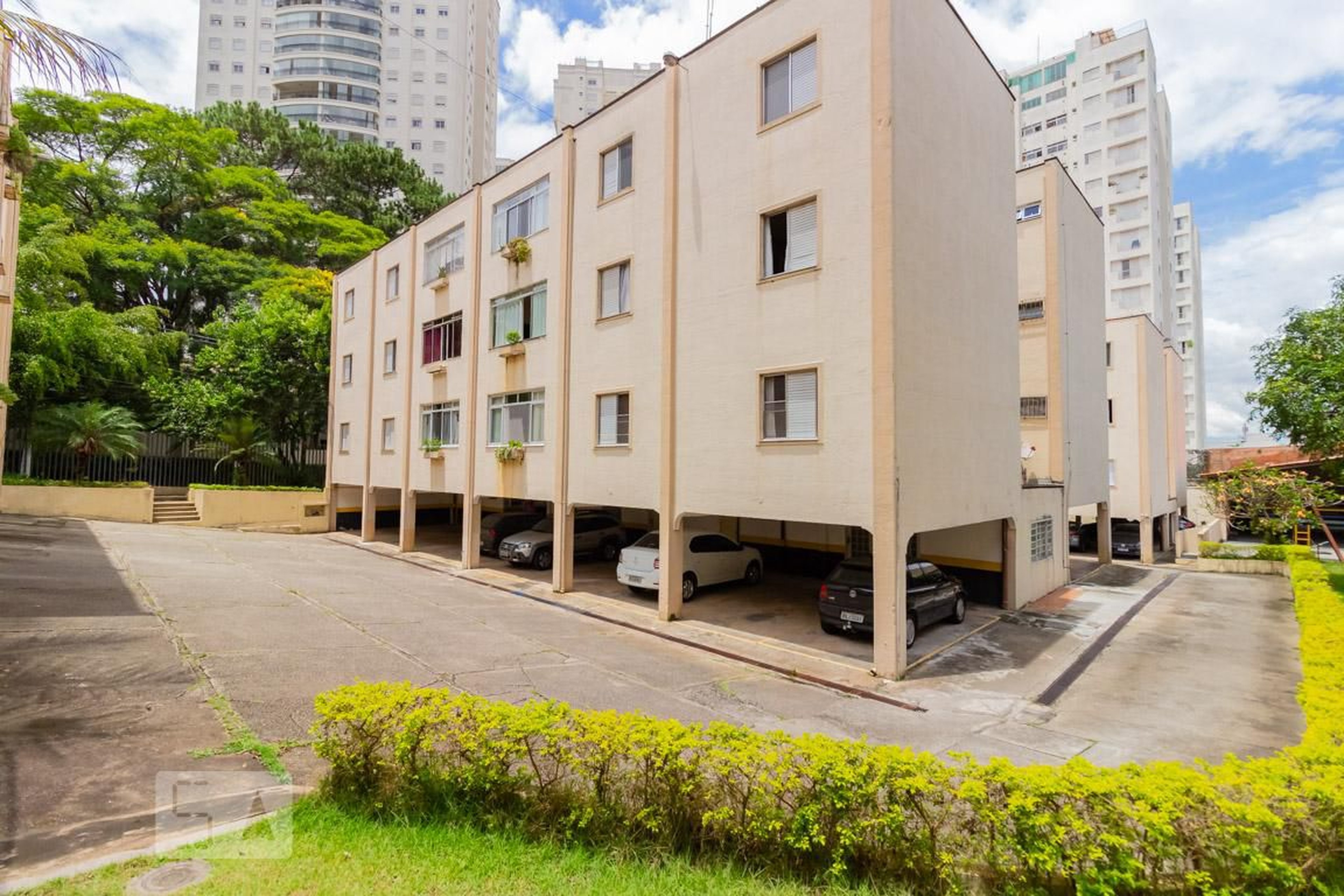 Fachada Condomínio Orestes Citta Filho