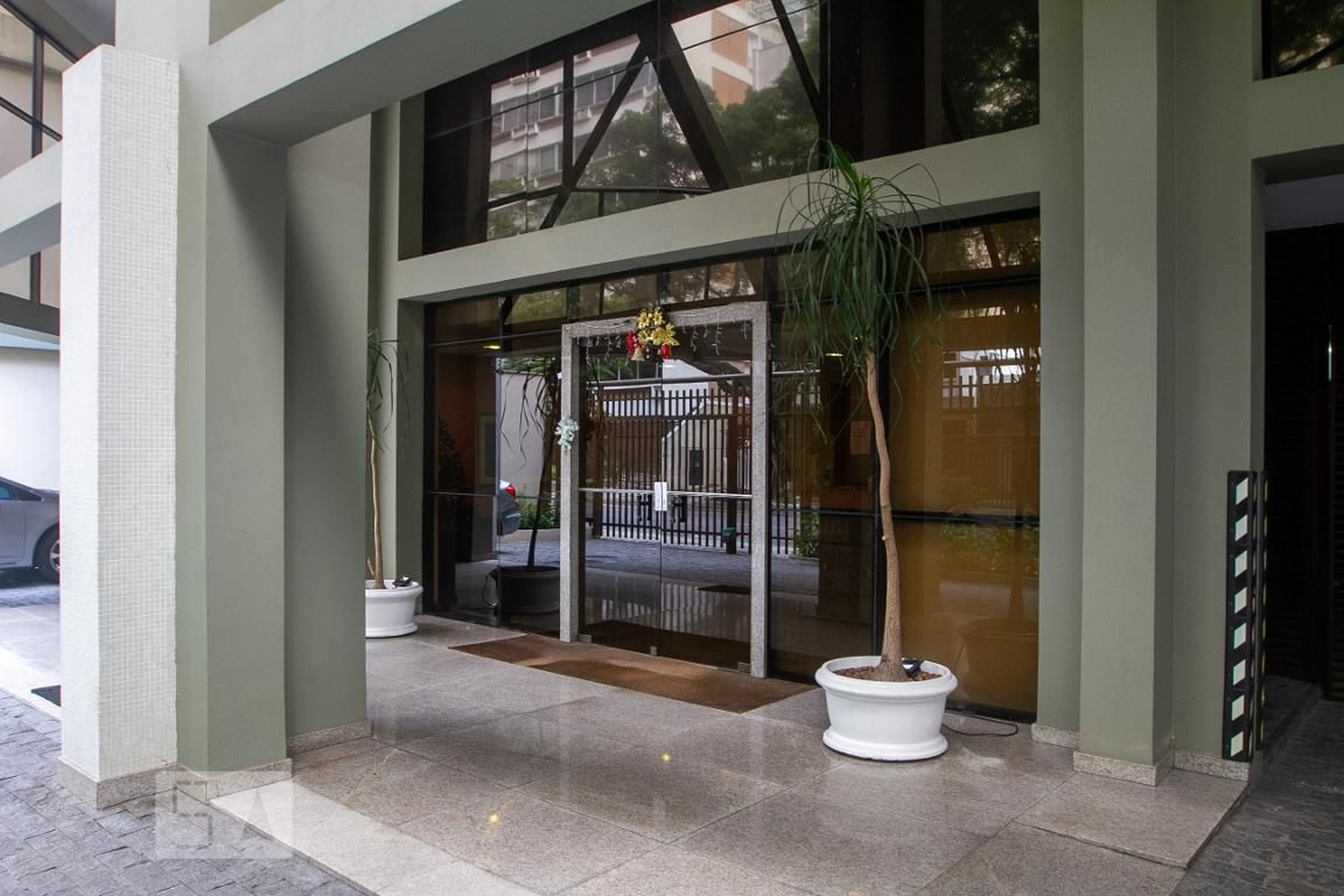 Entrada do Prédio - 