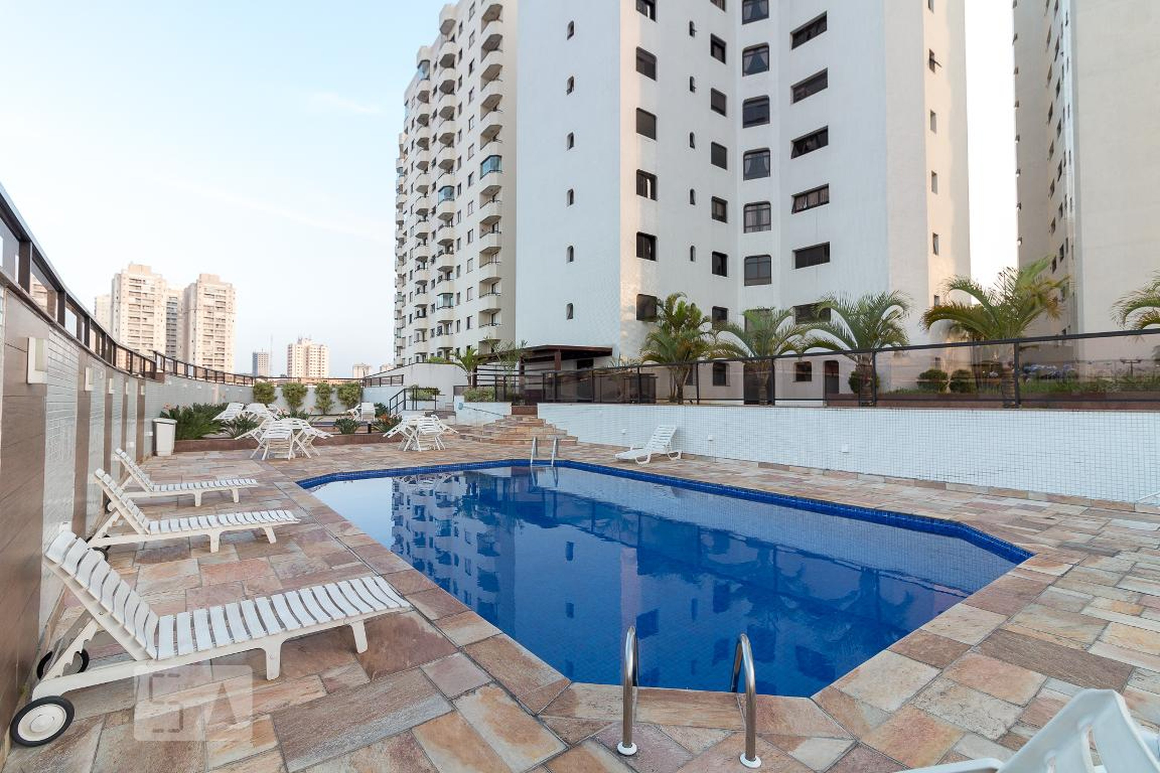 Piscina adulto - Conjunto Residencial Rosalia