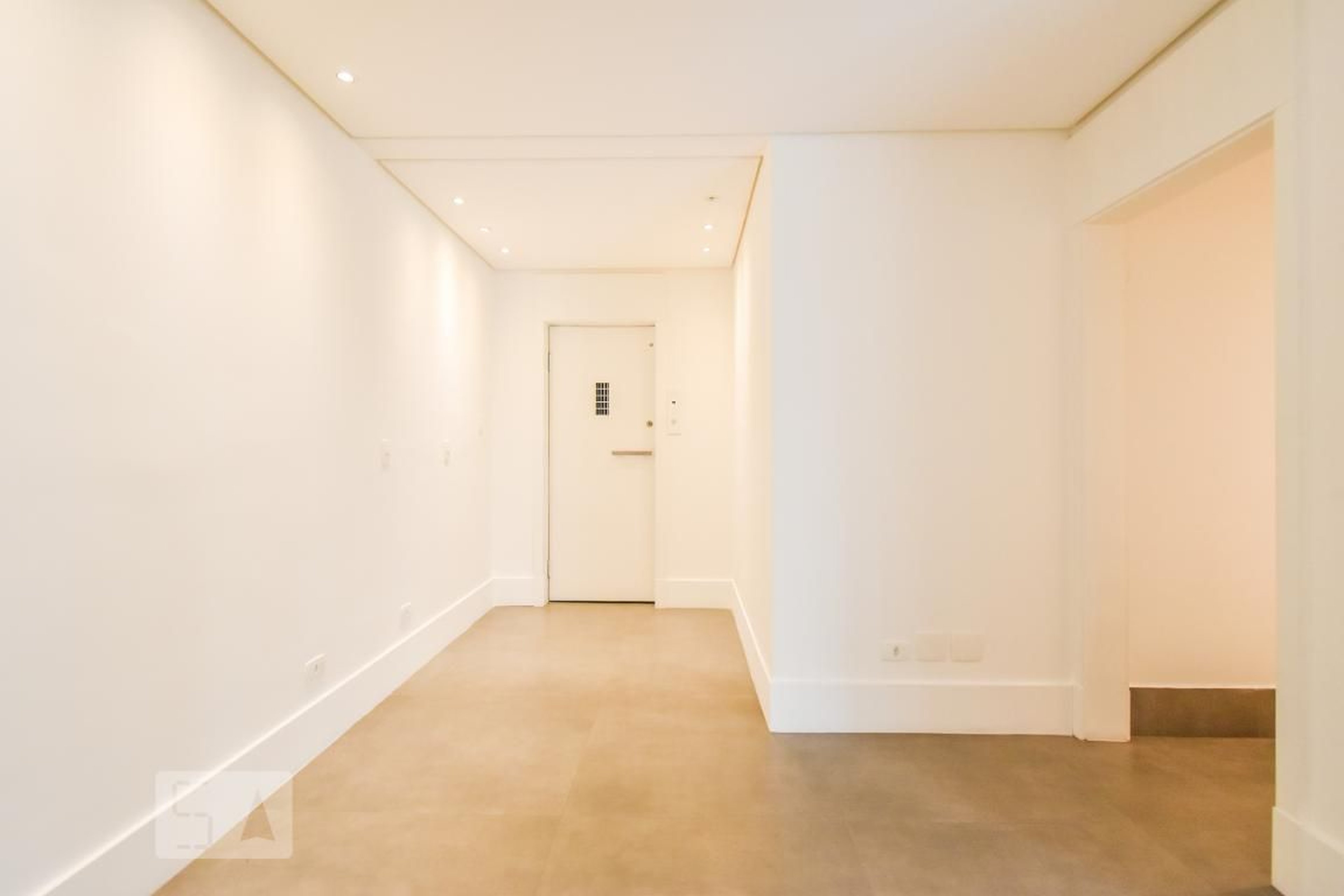 Hall Entrada - Mont Blanc