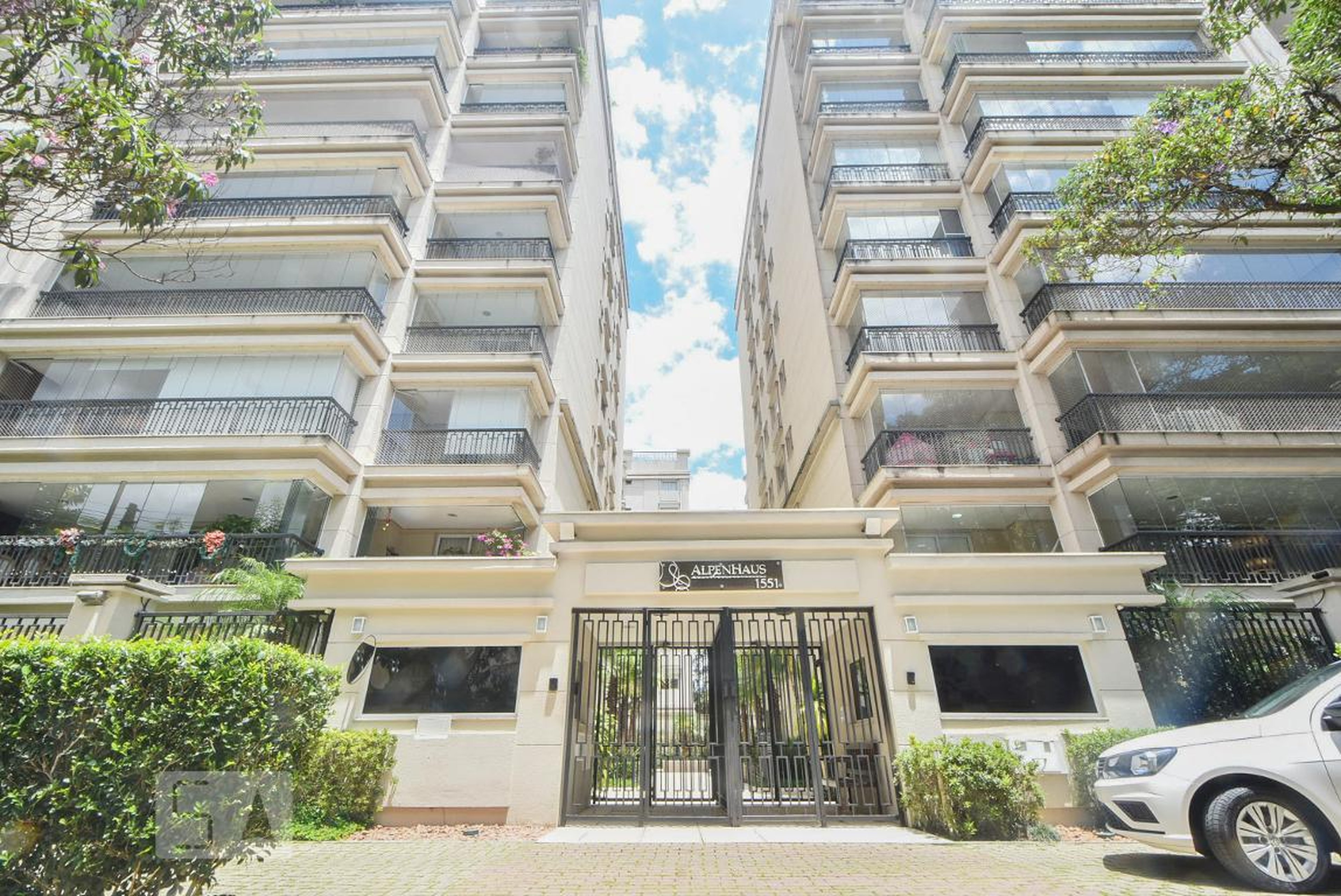 Prédio Condomínio Helvetia Grand Quartier Alpen Haus