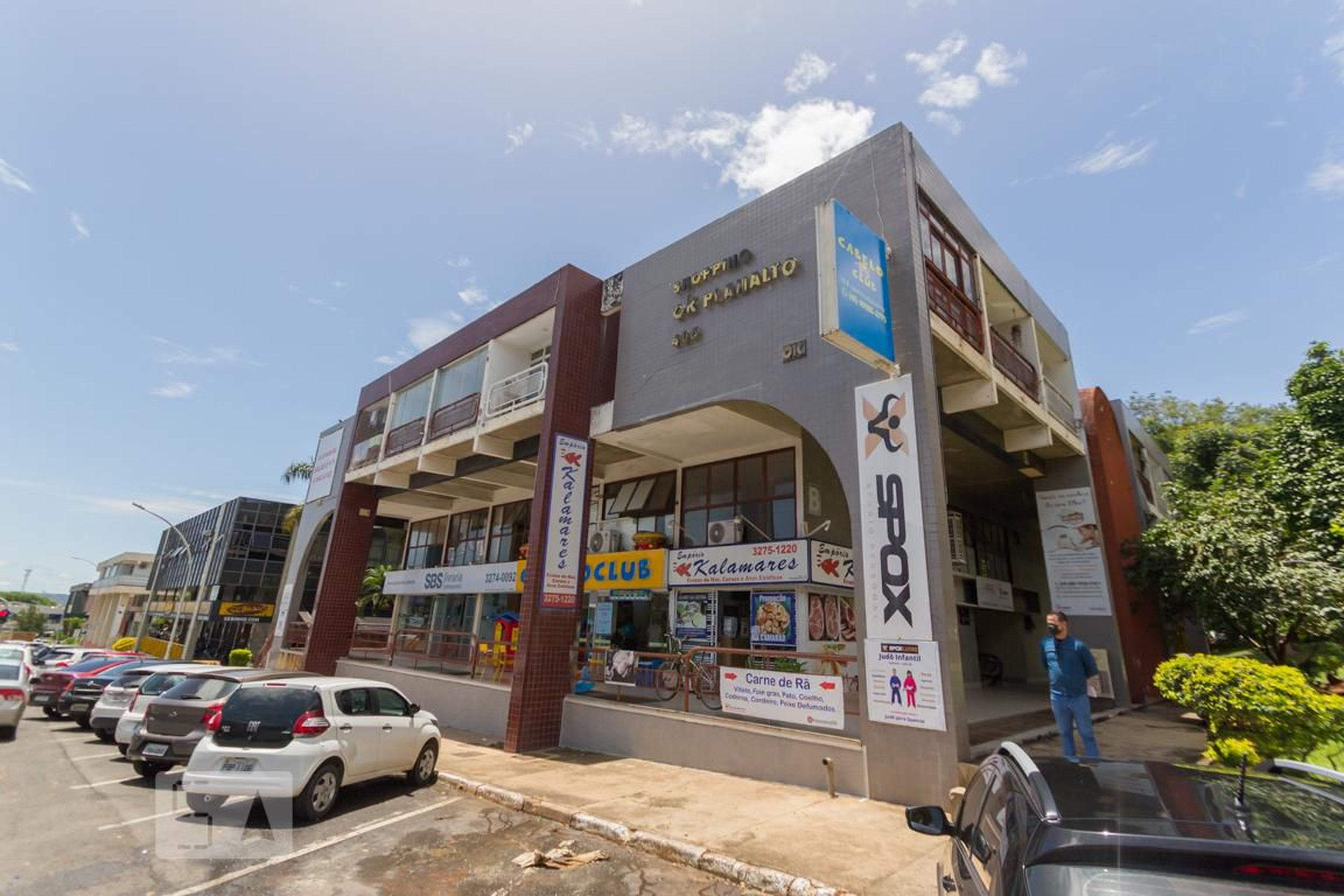 Fachada Condomínio em Shcn Comércio Local Norte 406 - Asa Norte, Brasília - Df, 70297-400, Brasil, Bloco B 2