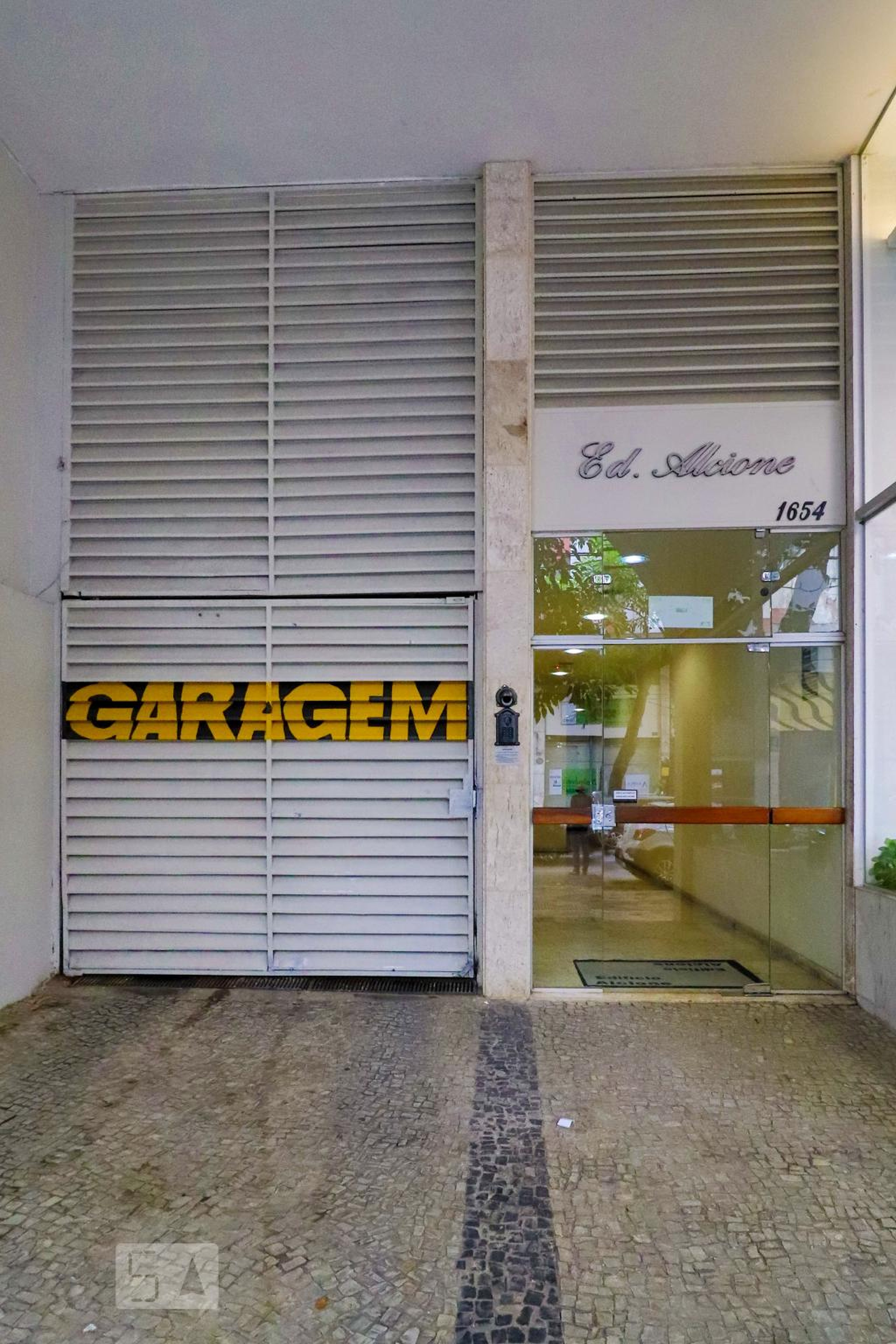 Fachada do Prédio Condomínio Alcione