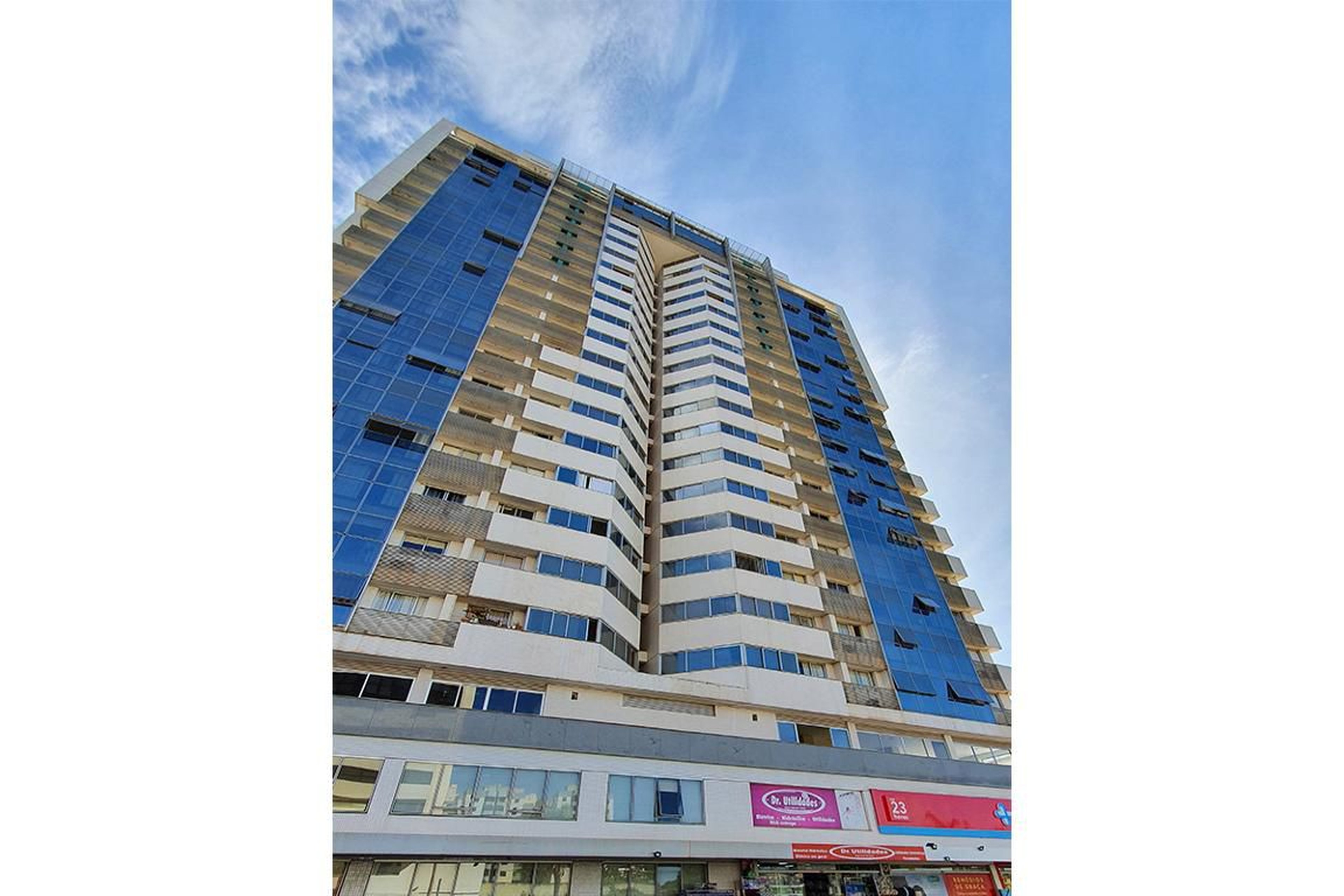 Fachada do Prédio Residencial Paco Linea