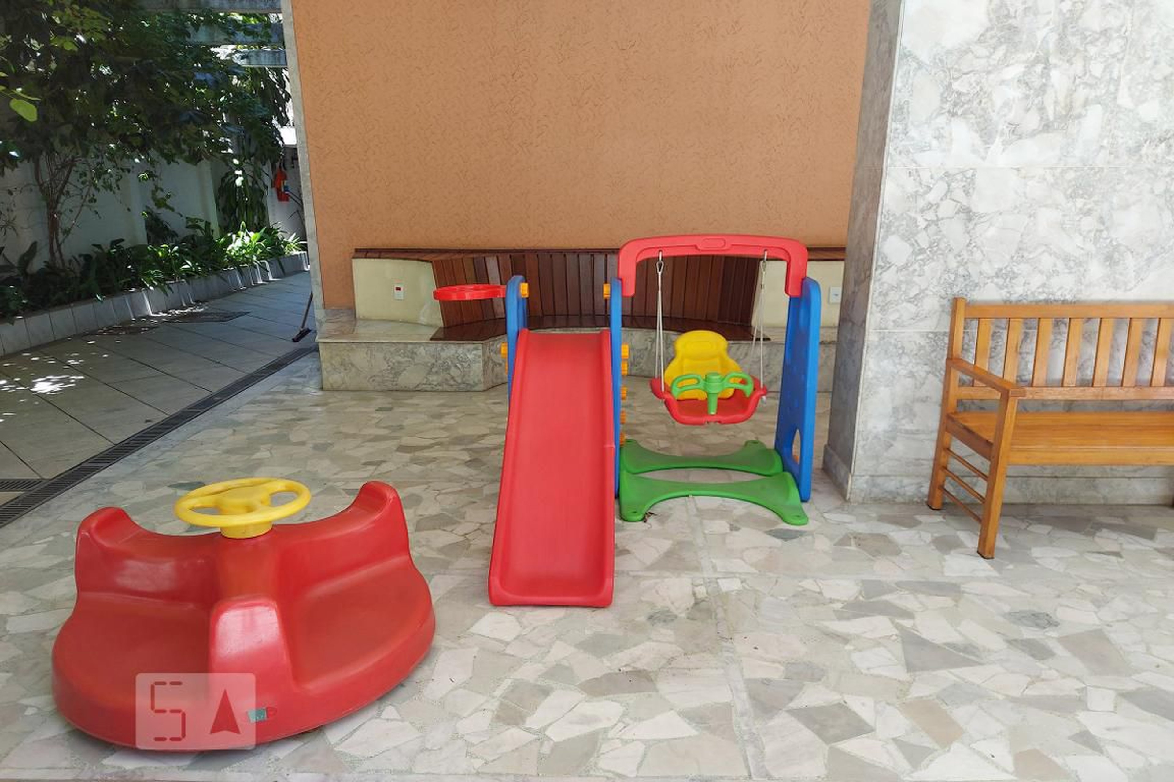 Playground - Lúcia e Denise