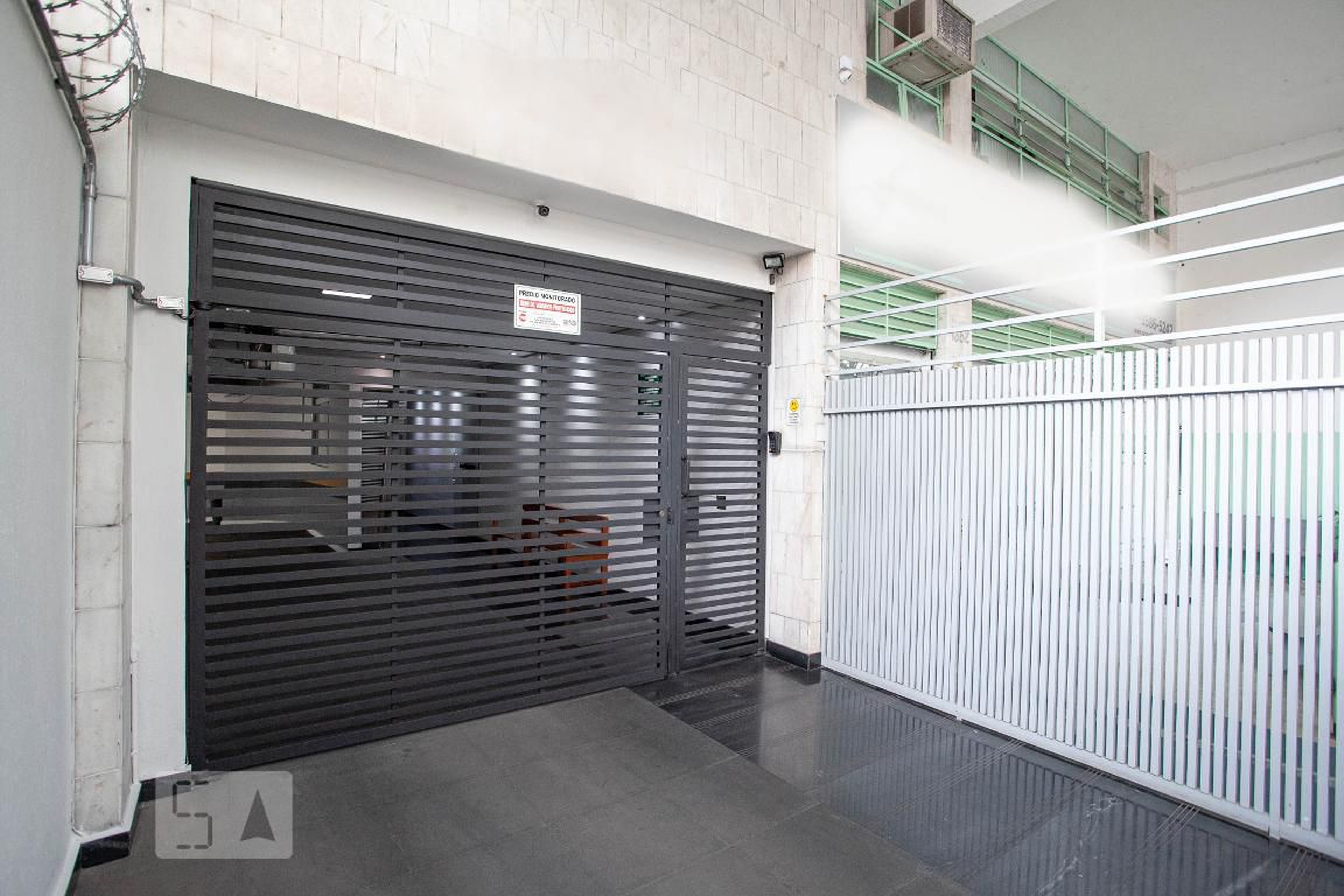 Entrada - Edifício Adriana