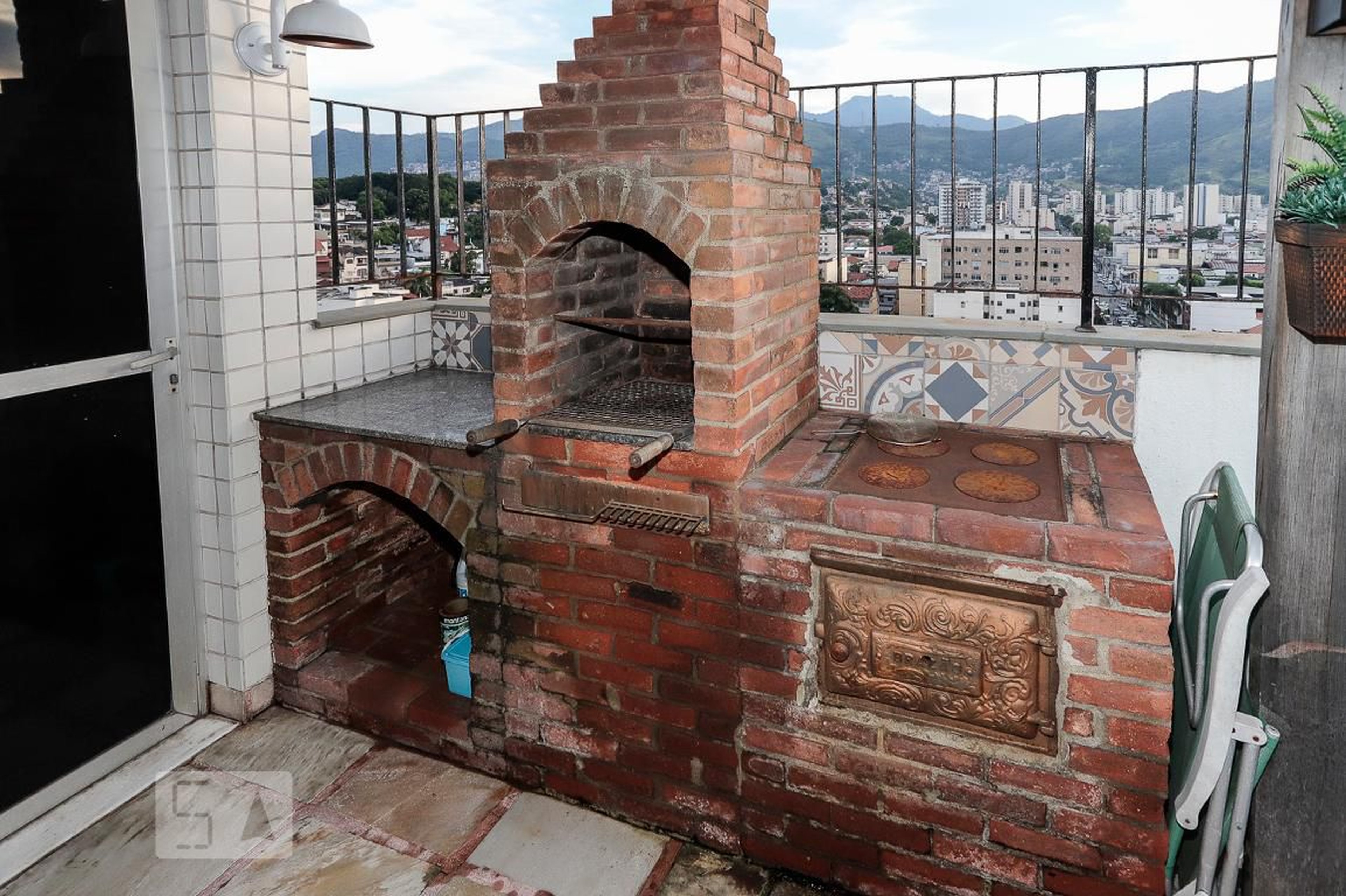 Churrasqueira - Edifício Colorado