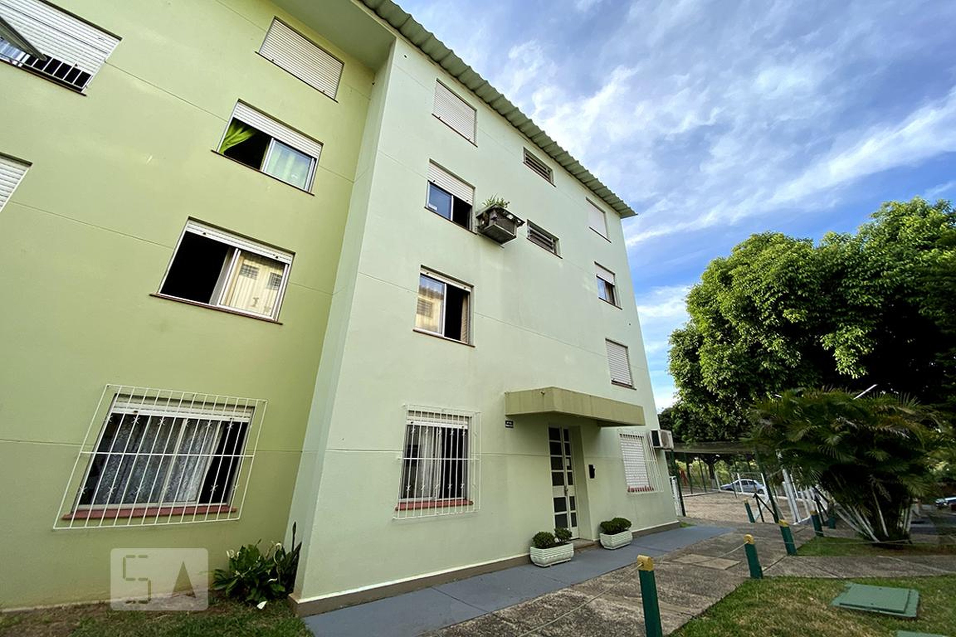 Fachada Condomínio em Rua João Nunes da Silva, 241