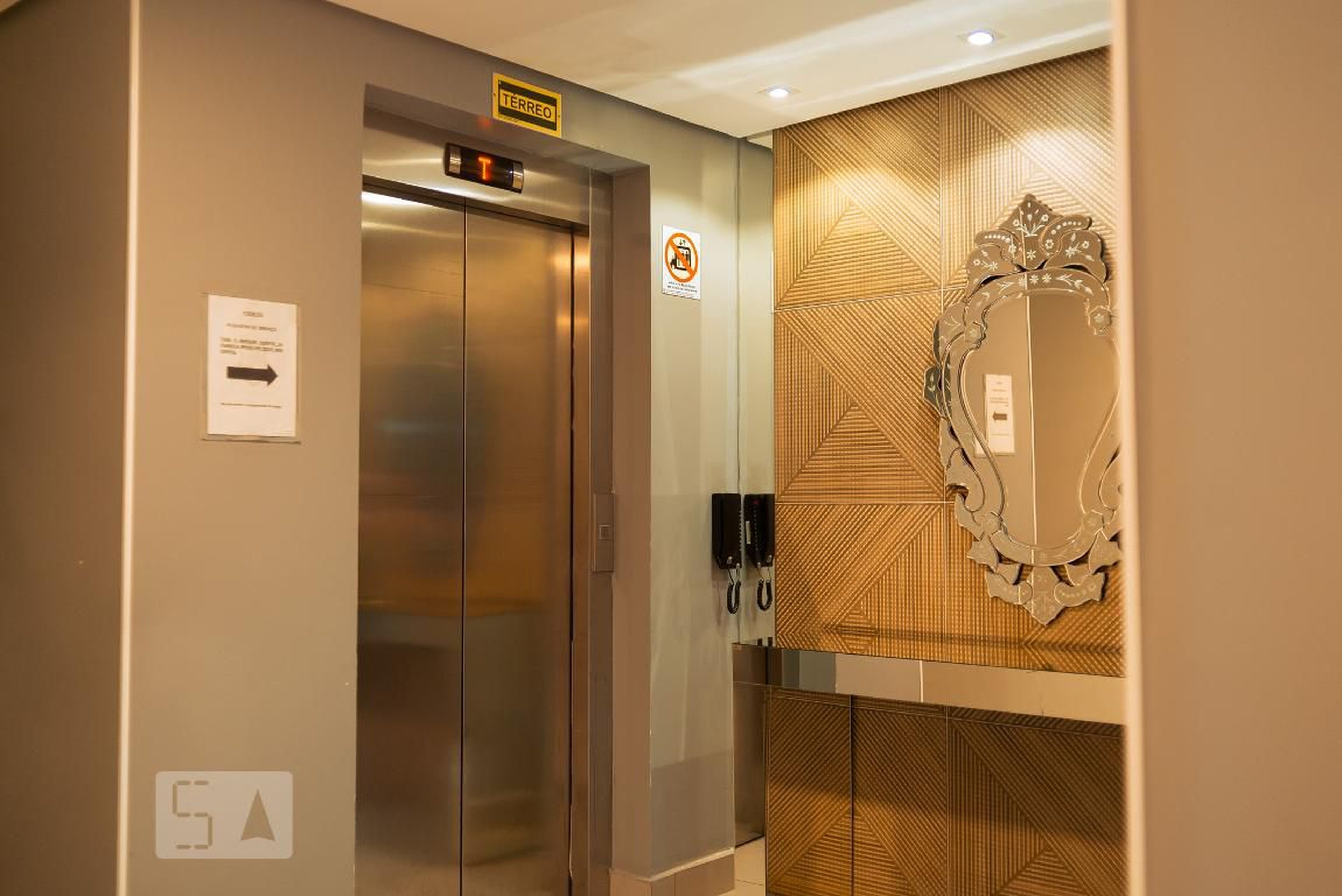 Elevador - Residencial Villaggio Brasil