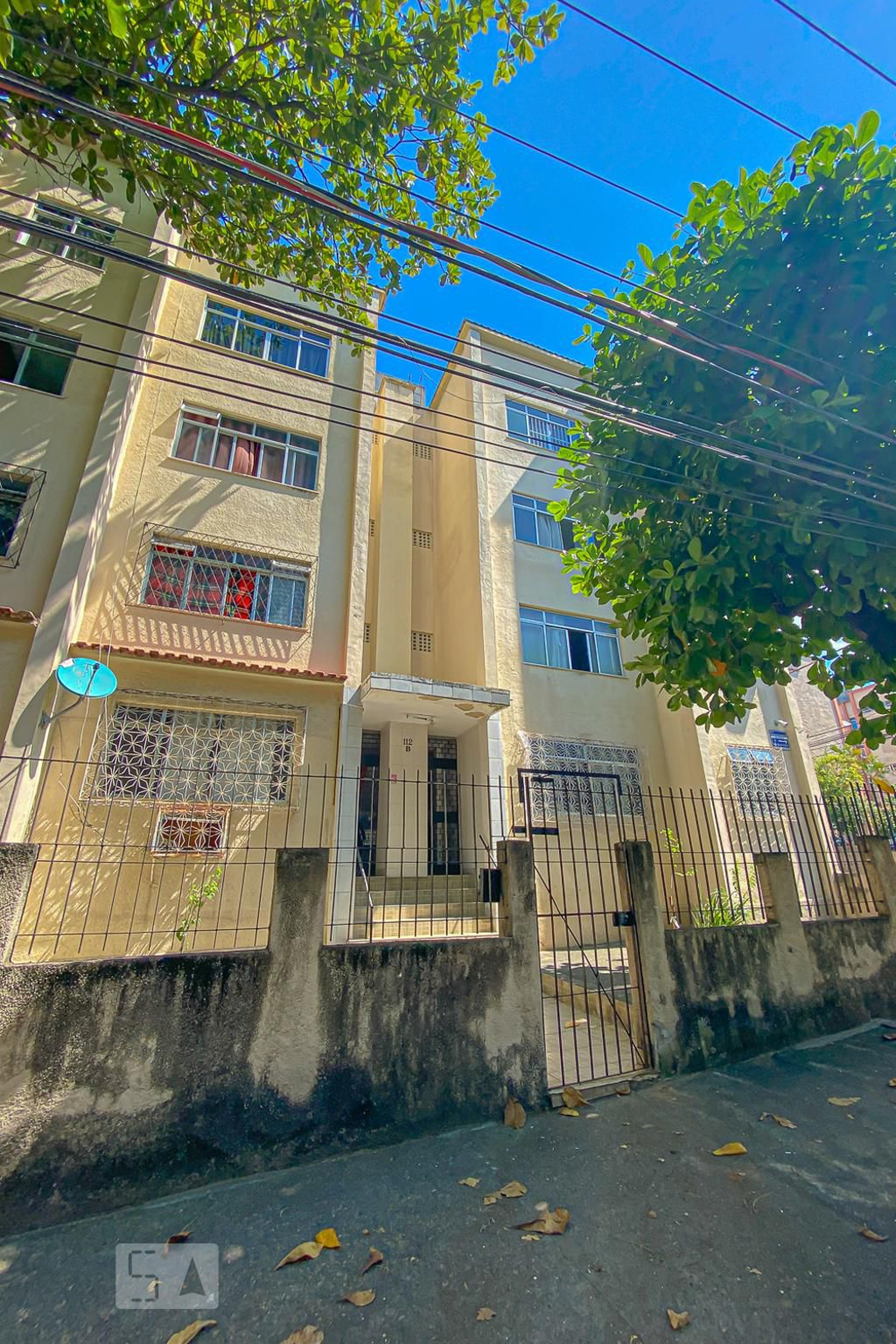 Fachada do Prédio Condomínio Luciano Carneiro