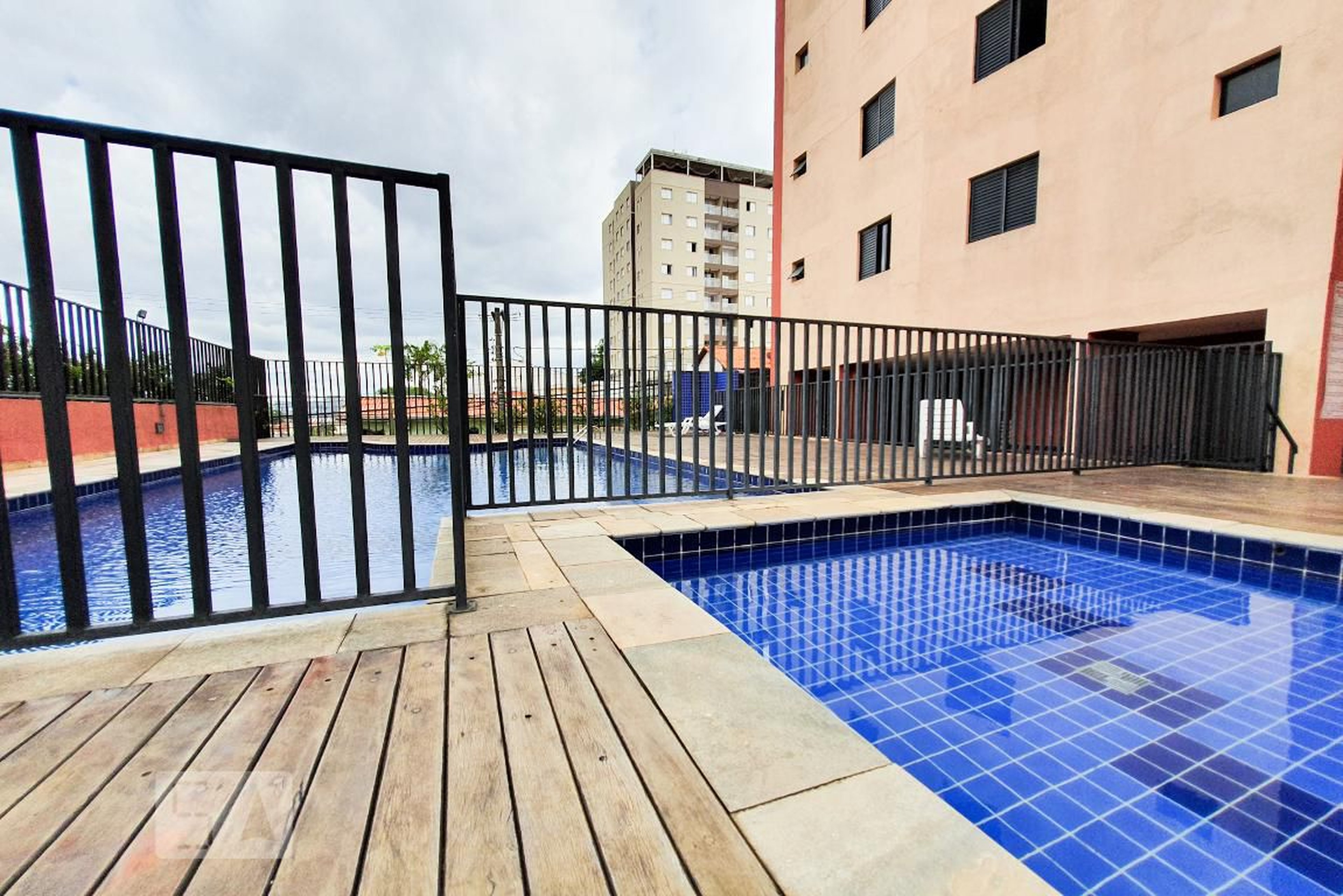 Piscina Infantil - pessego