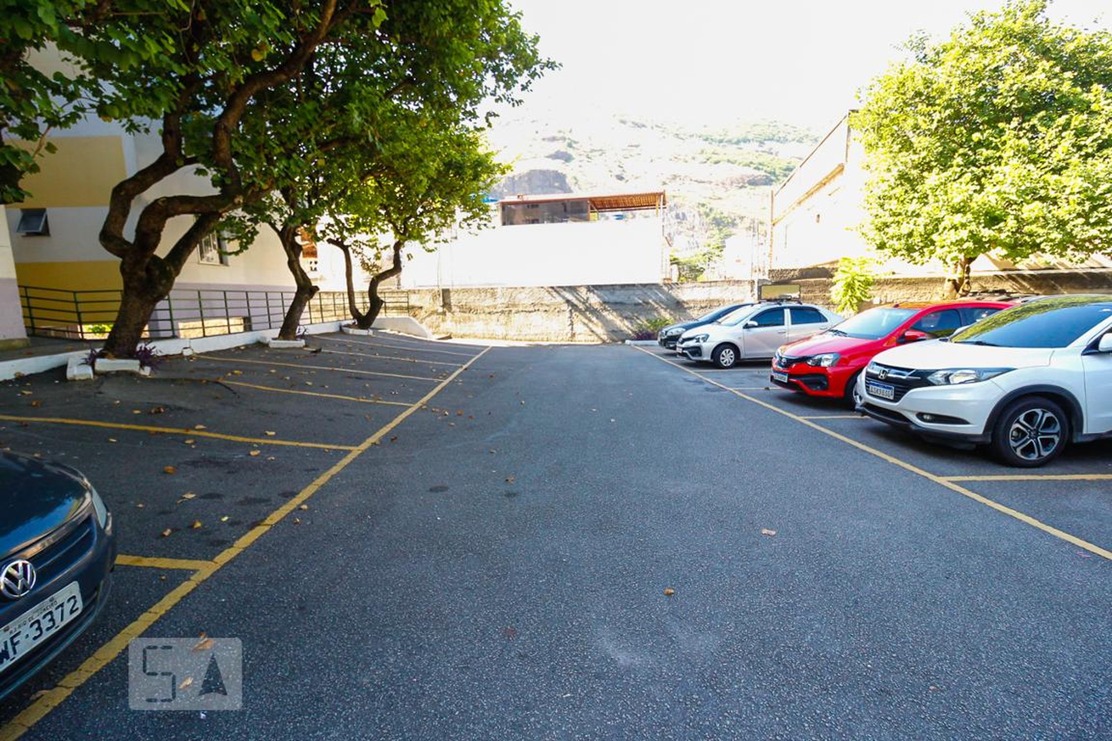 Estacionamento - Edifício da Colina