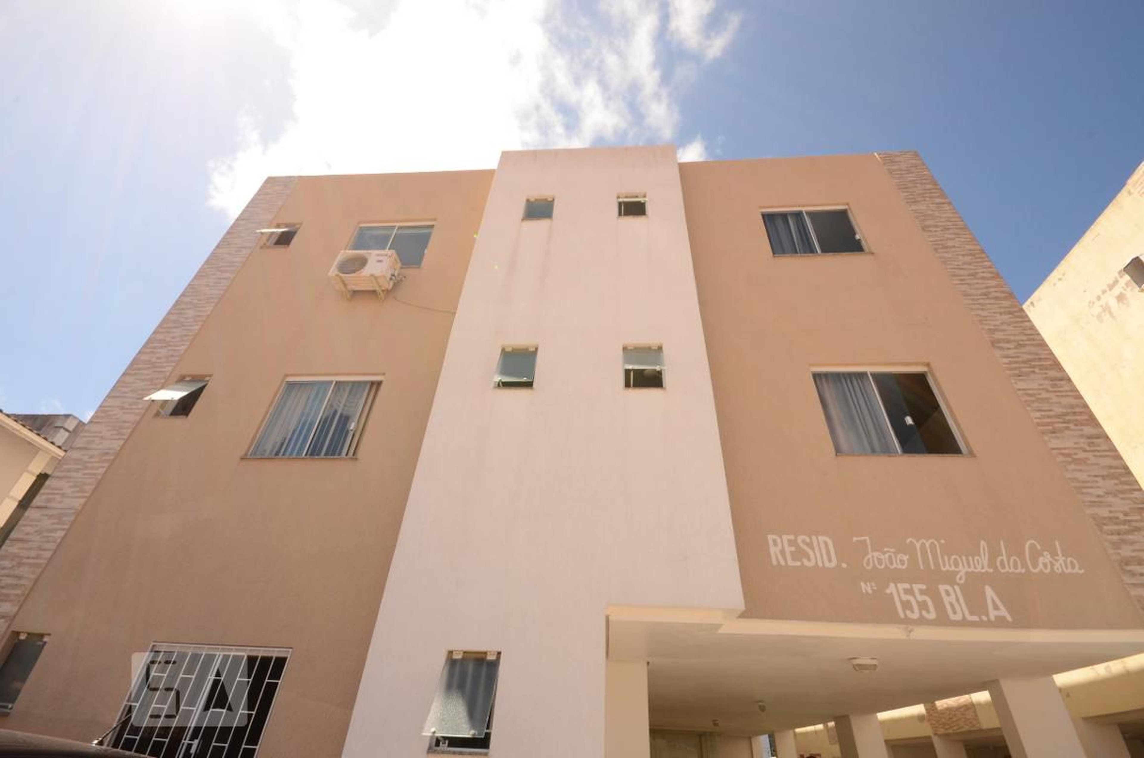 Fachada Condomínio em Servidão João Miguel da Costa, 155