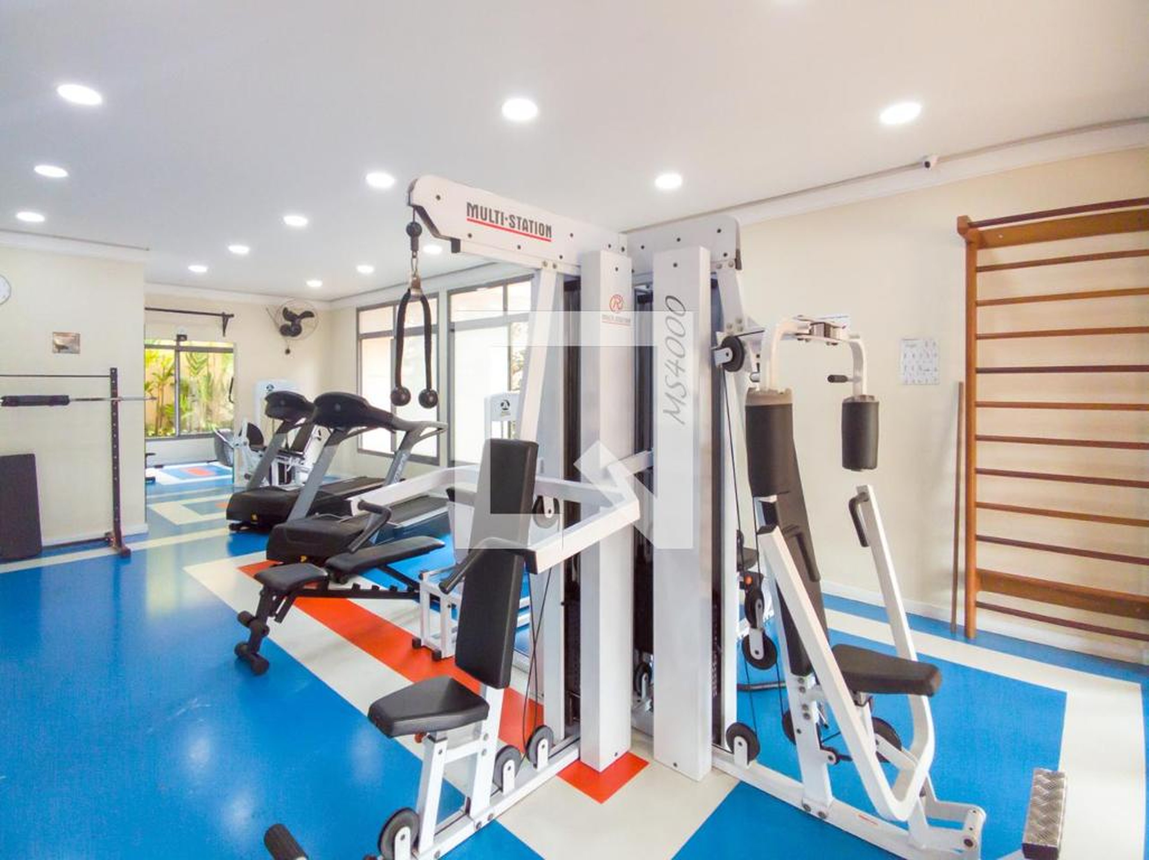 Academia - Spazio Vernice