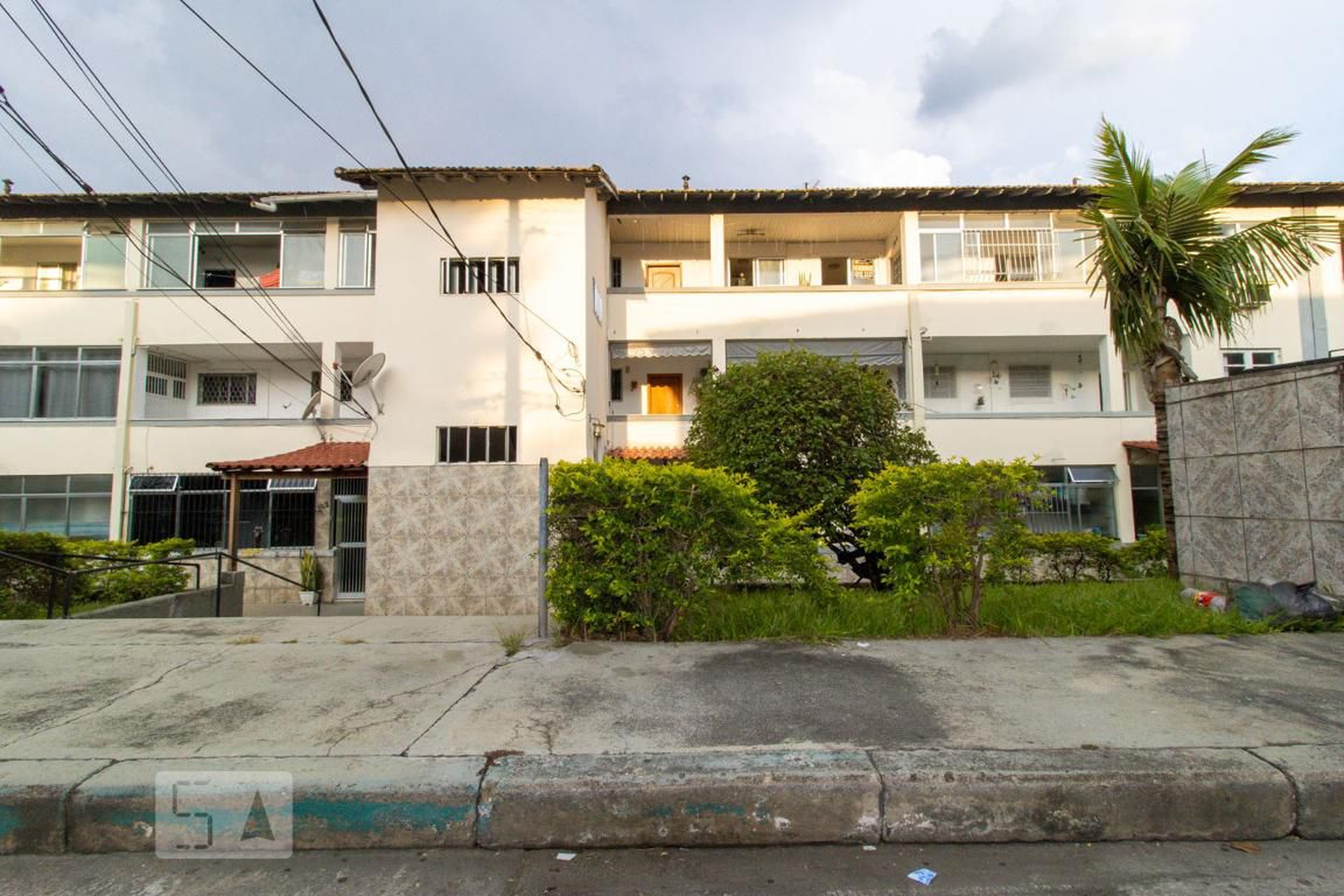 Fachada Condomínio em Rua São Felisberto, 21