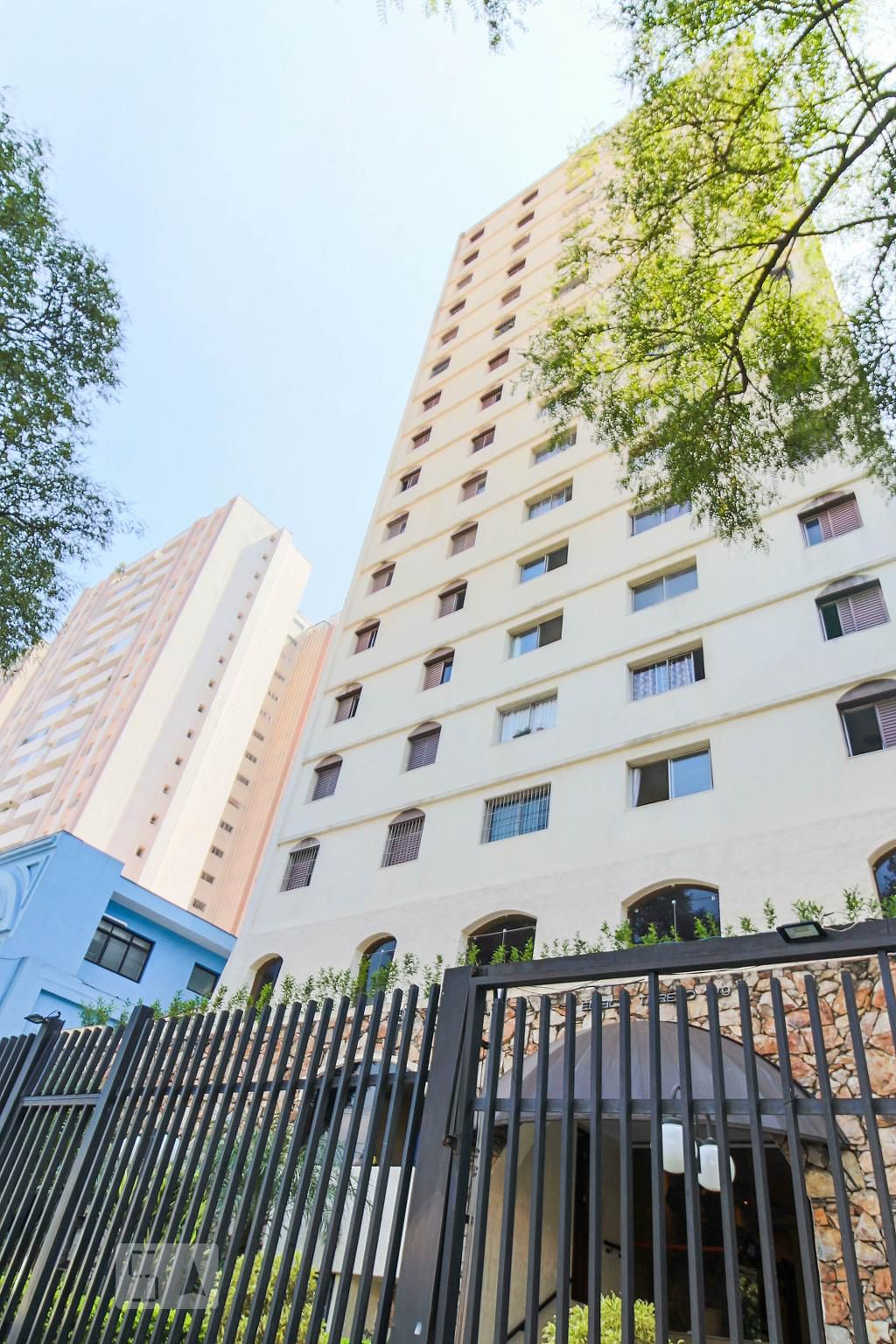 Fachada do Prédio Condomínio Mediterrâneo