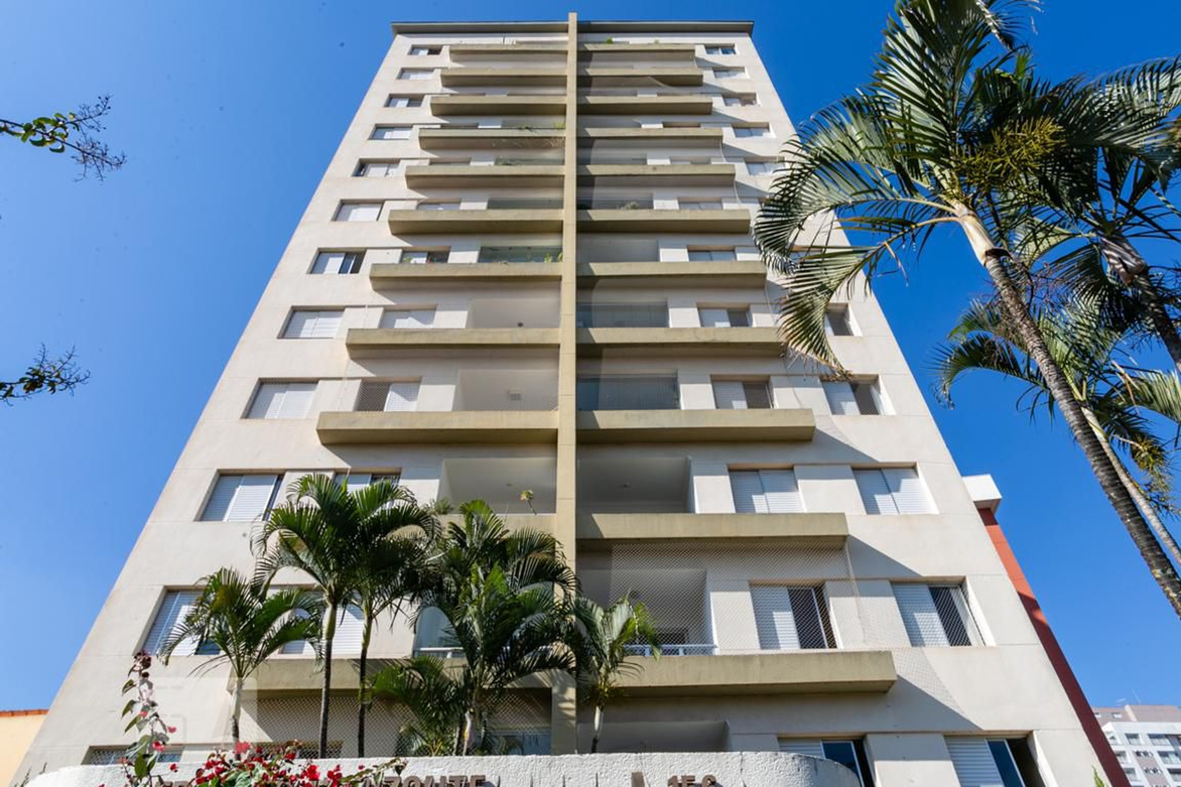 Fachada do prédio Condomínio em Avenida Álvaro Machado Pedrosa, 532