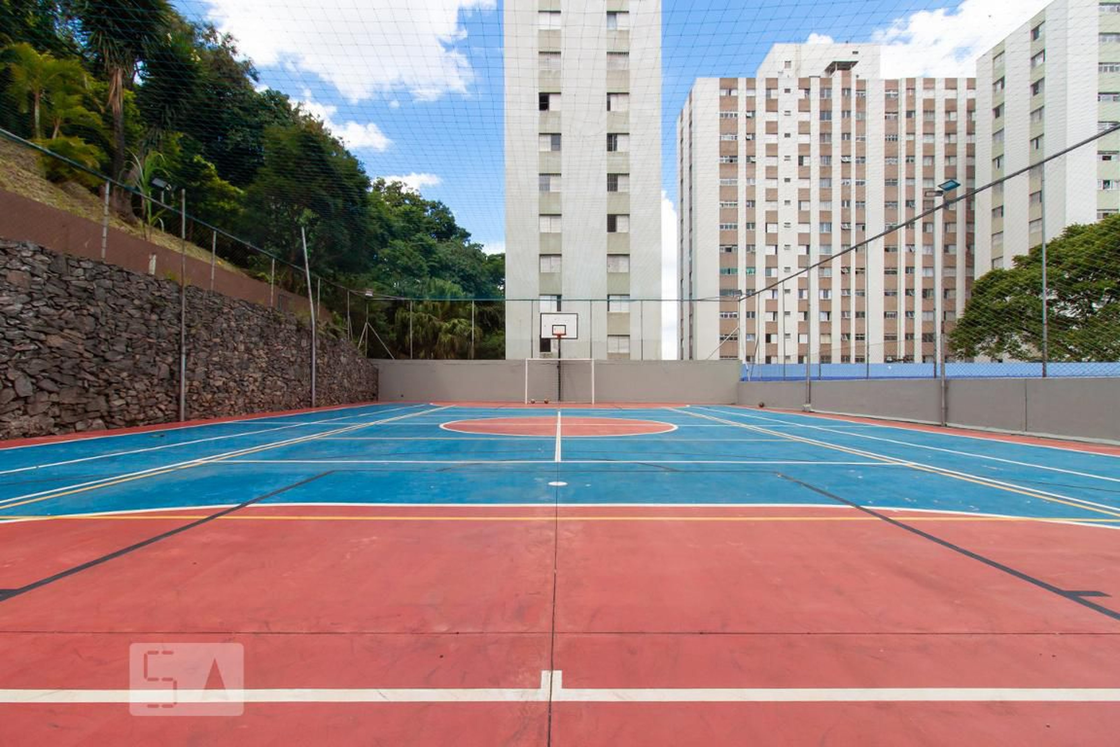 Quadra poliesportiva - Mirante do Butantã