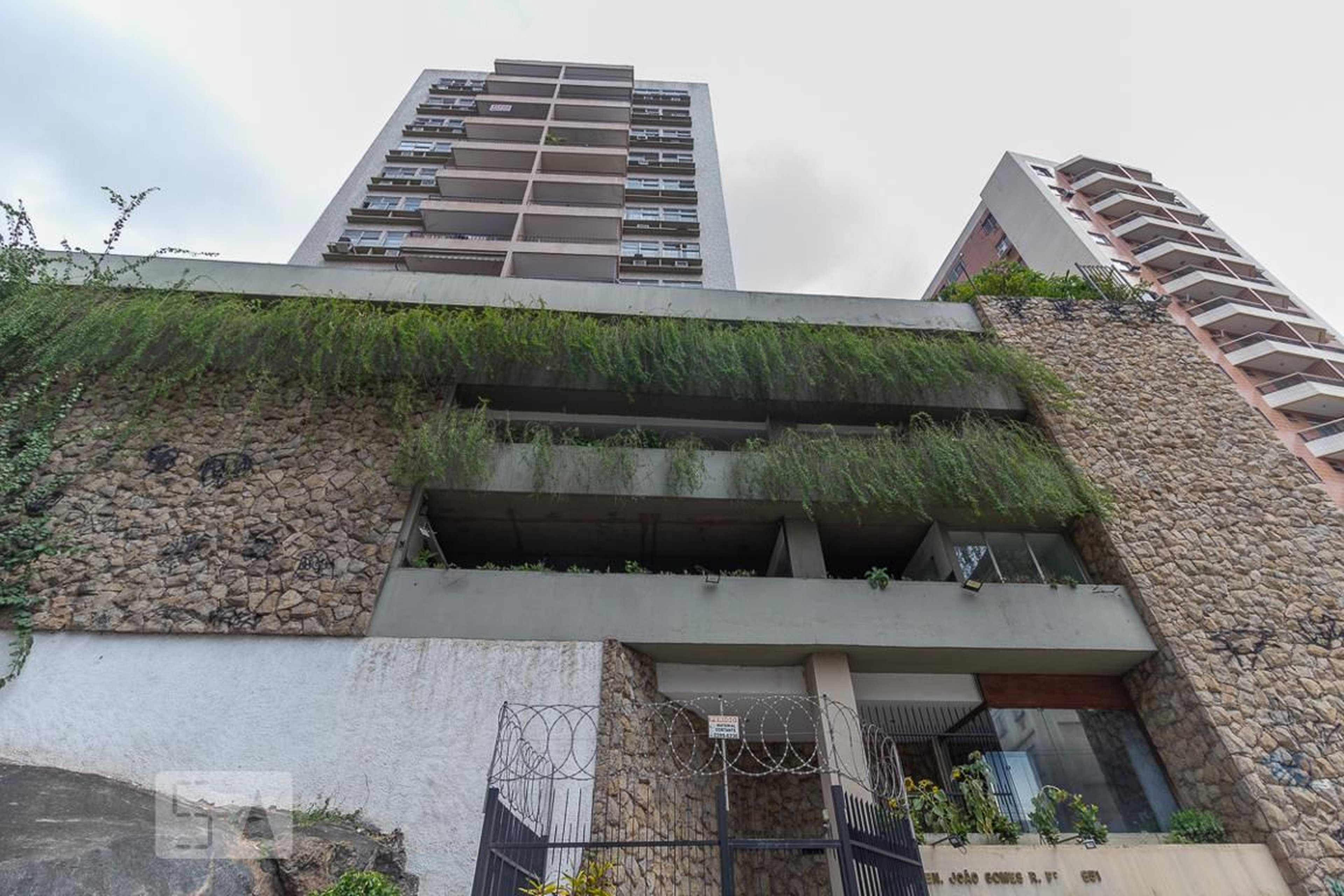 Fachada Edifício General João Gomes Filho