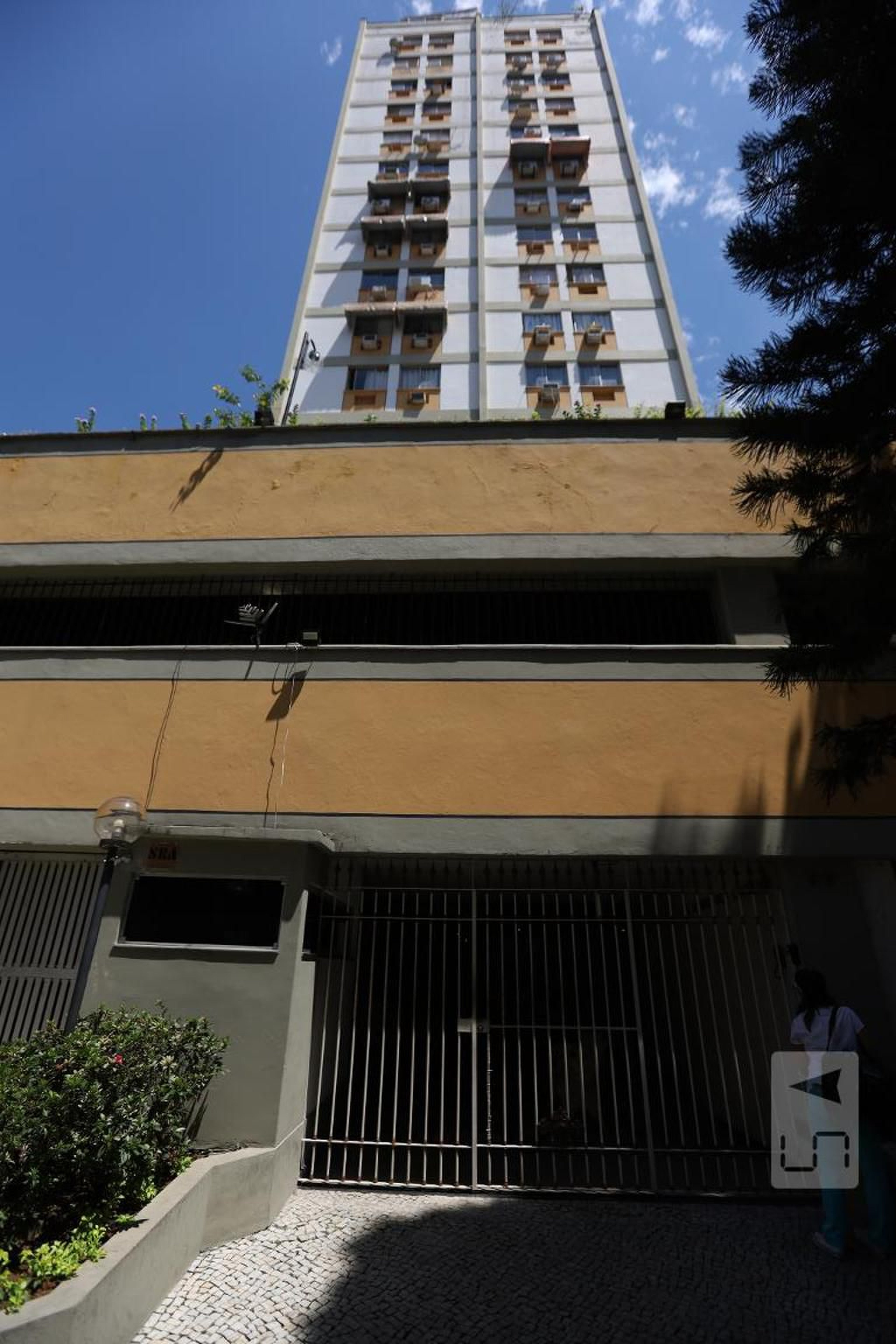 Fachada do Prédio Edifício Quinta Das Camélias