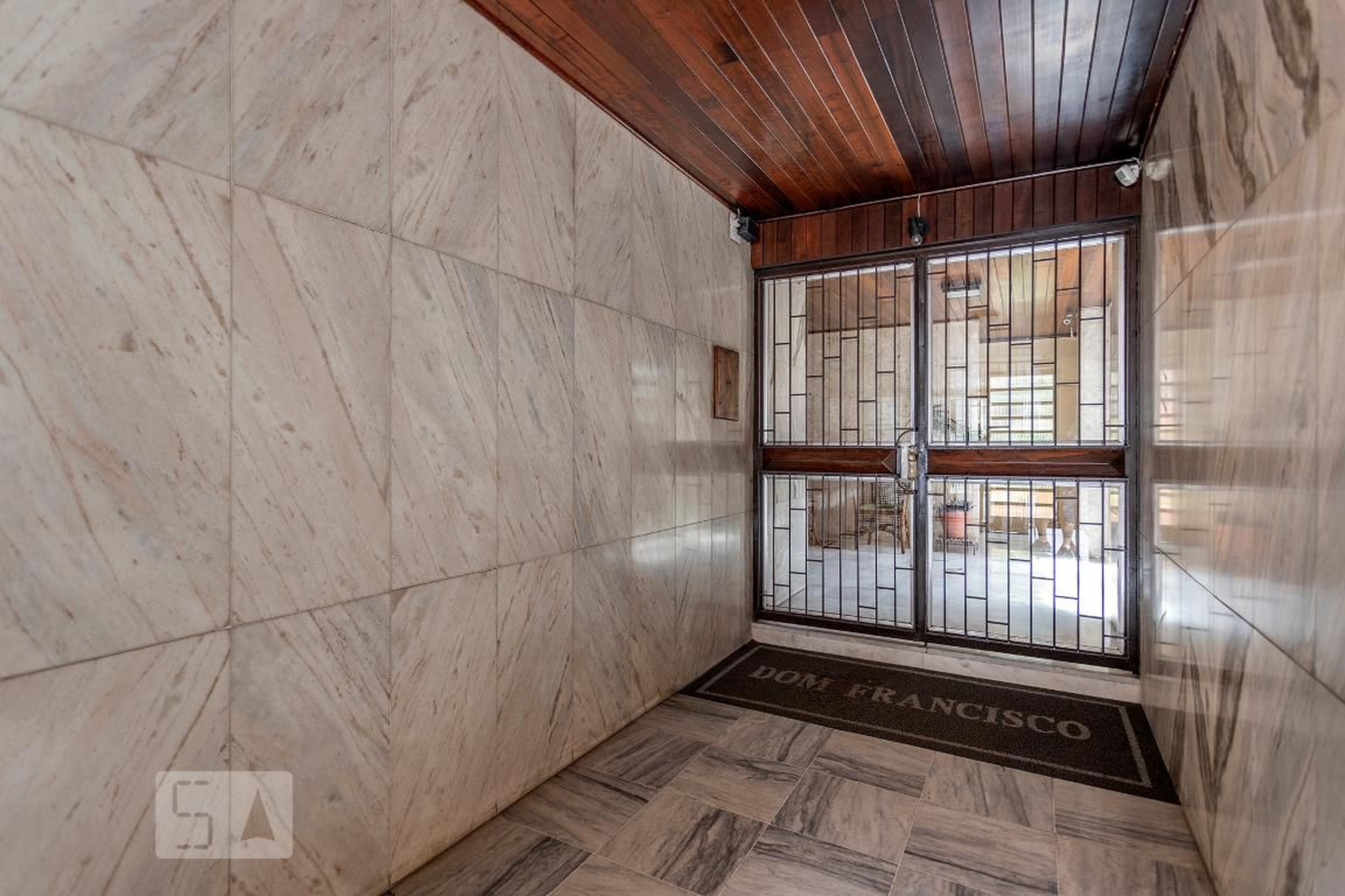 Entrada - Dom Francisco