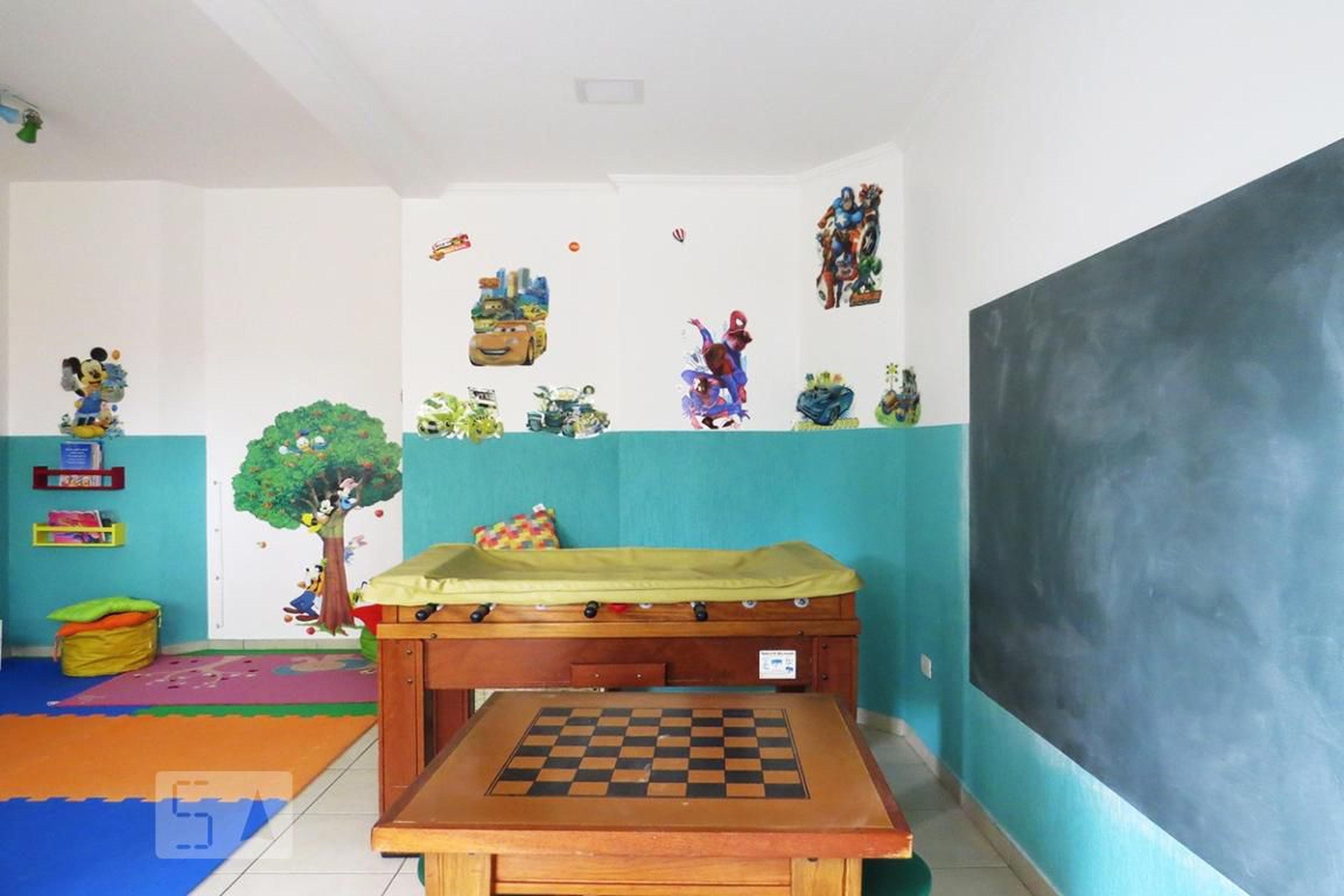 Salão de jogos - Maison Tayar