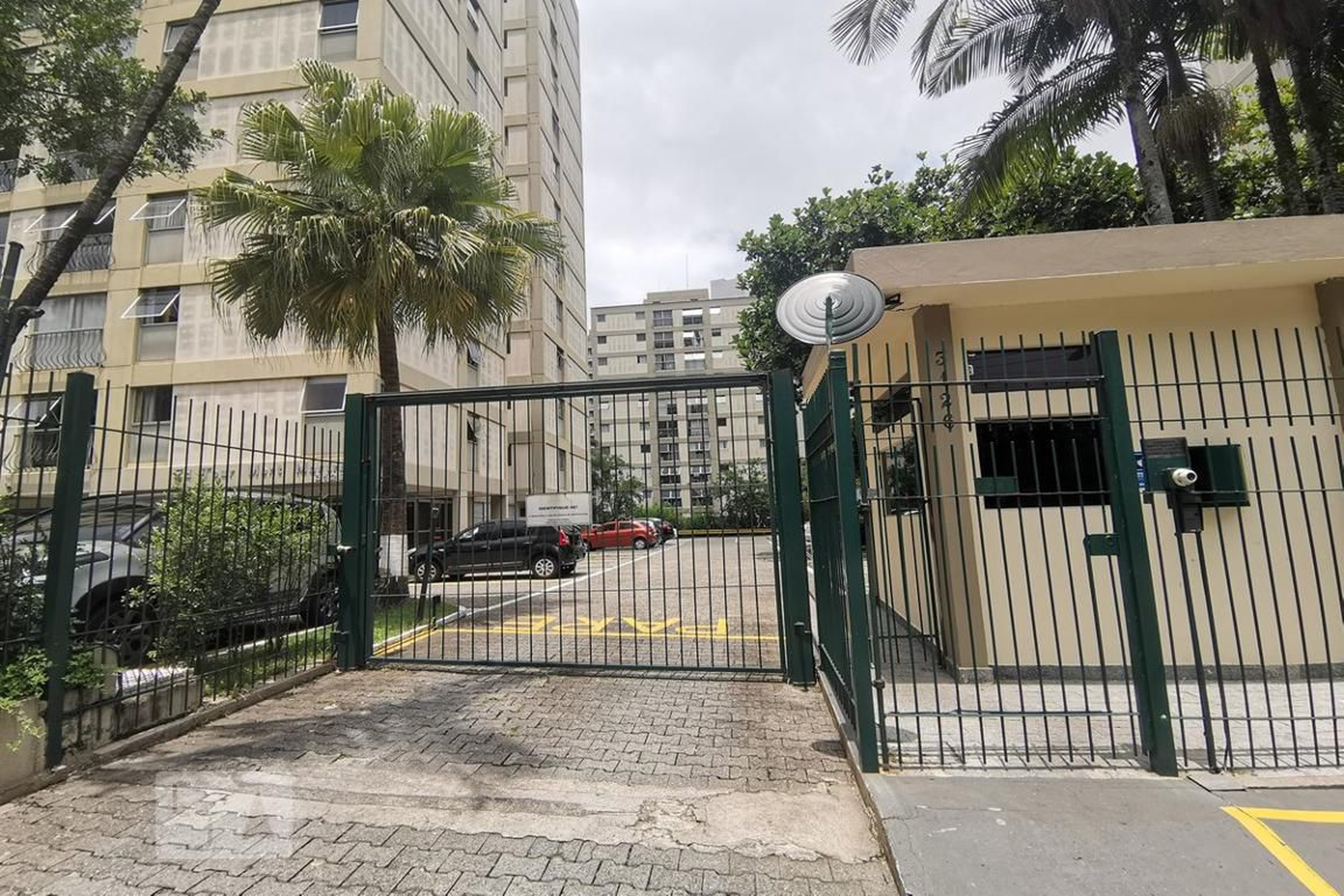 Fachada do Condomínio Condomínio Tour Monte Martre