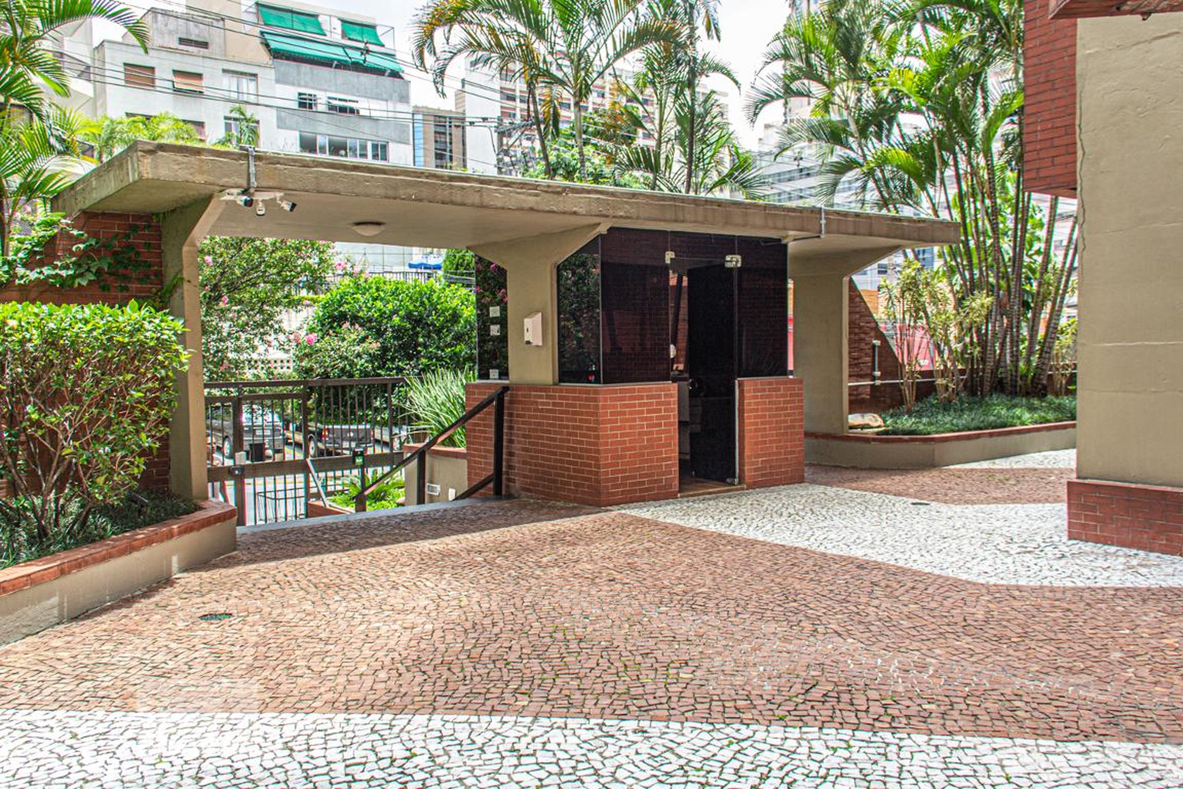 Entrada - Edifício Juliana
