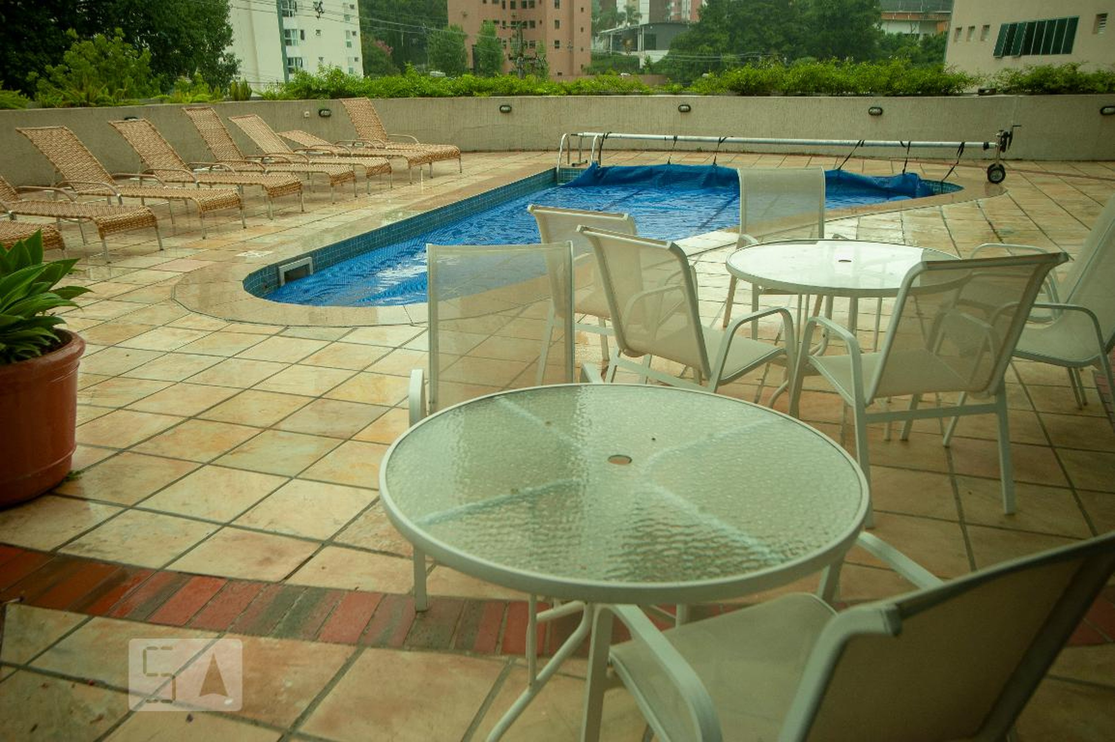 Piscina - Edifício Millenium
