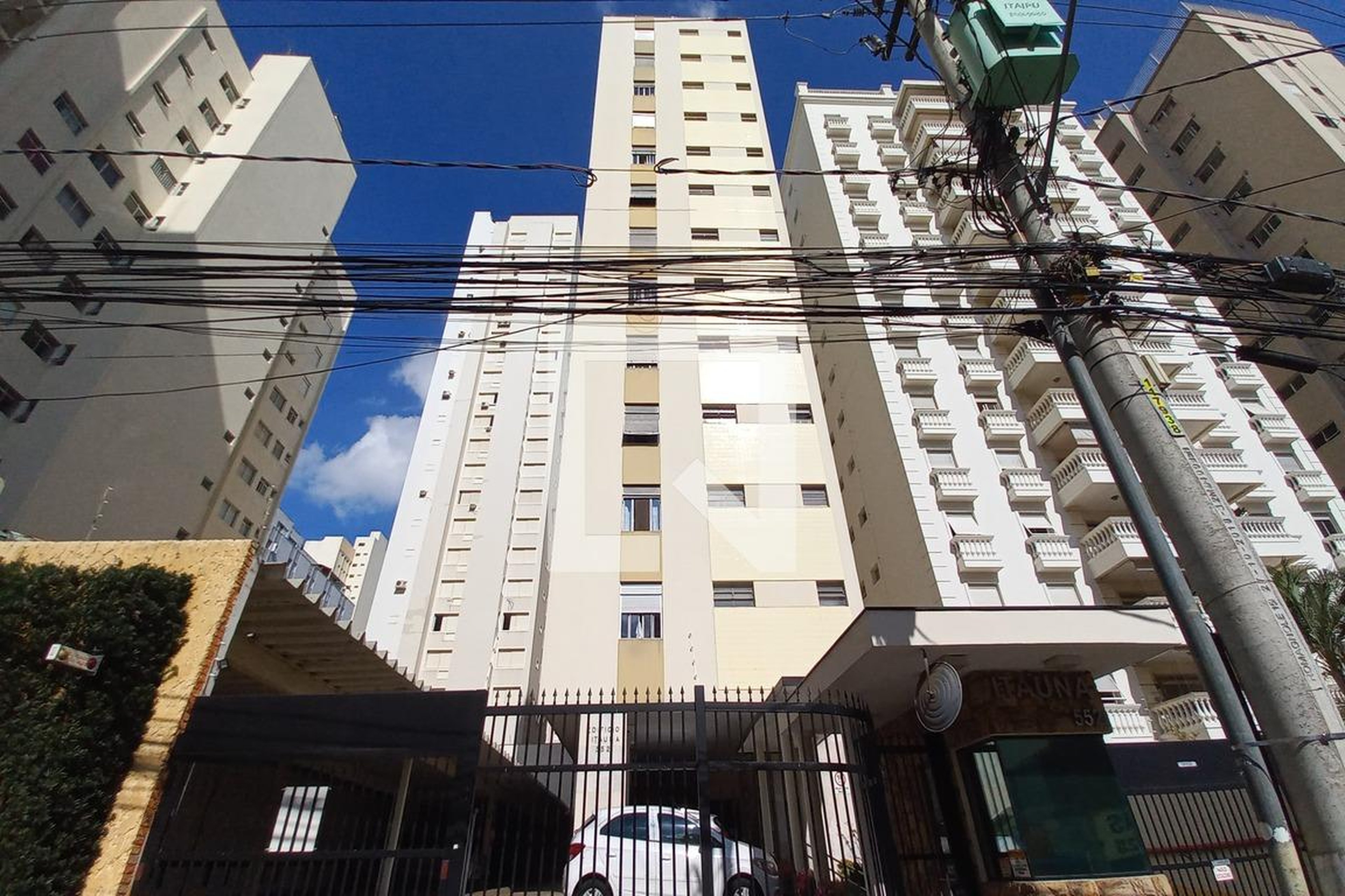 Fachada do Prédio Edifício Itaúna