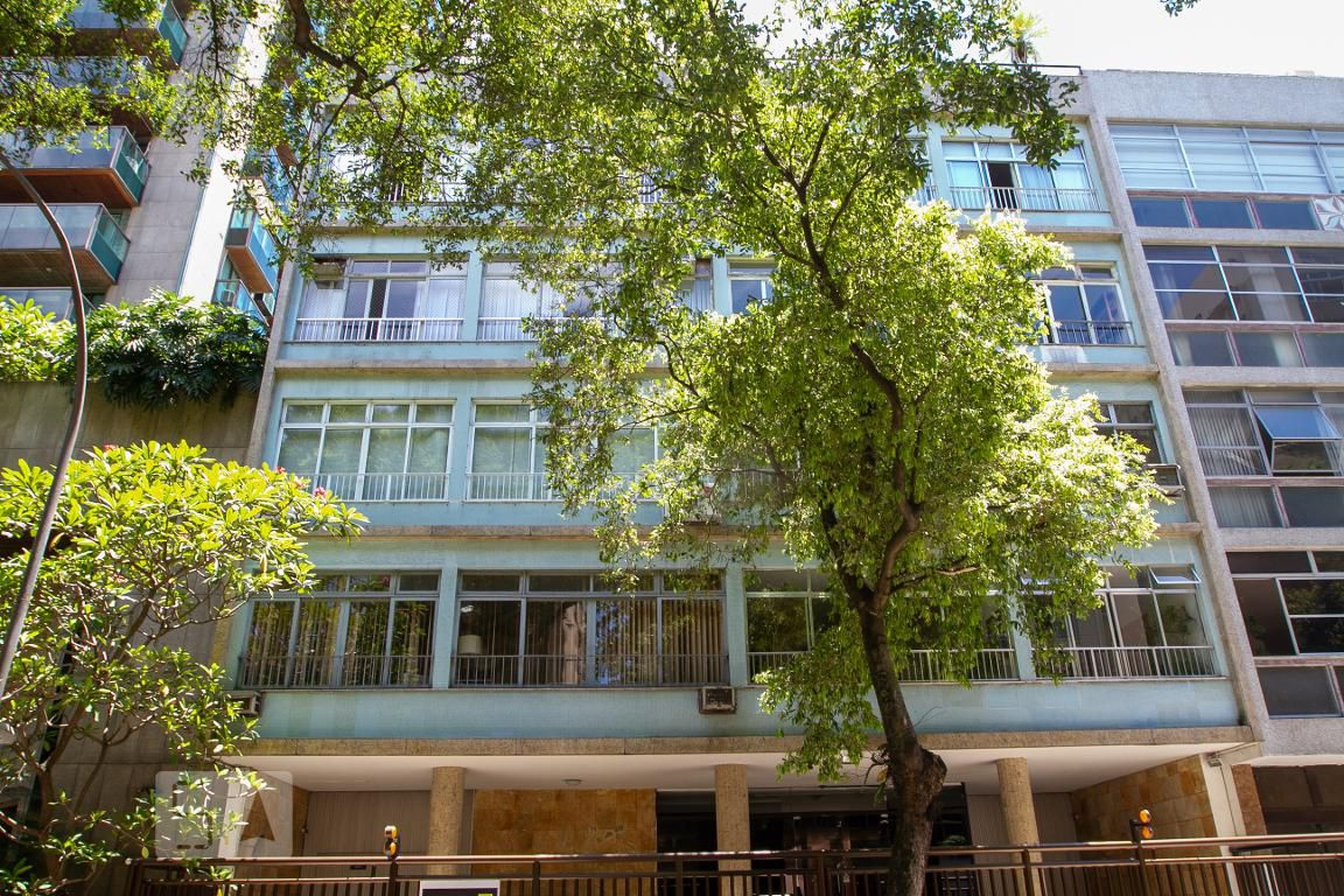 Fachada do Prédio Edifício Alia Cury