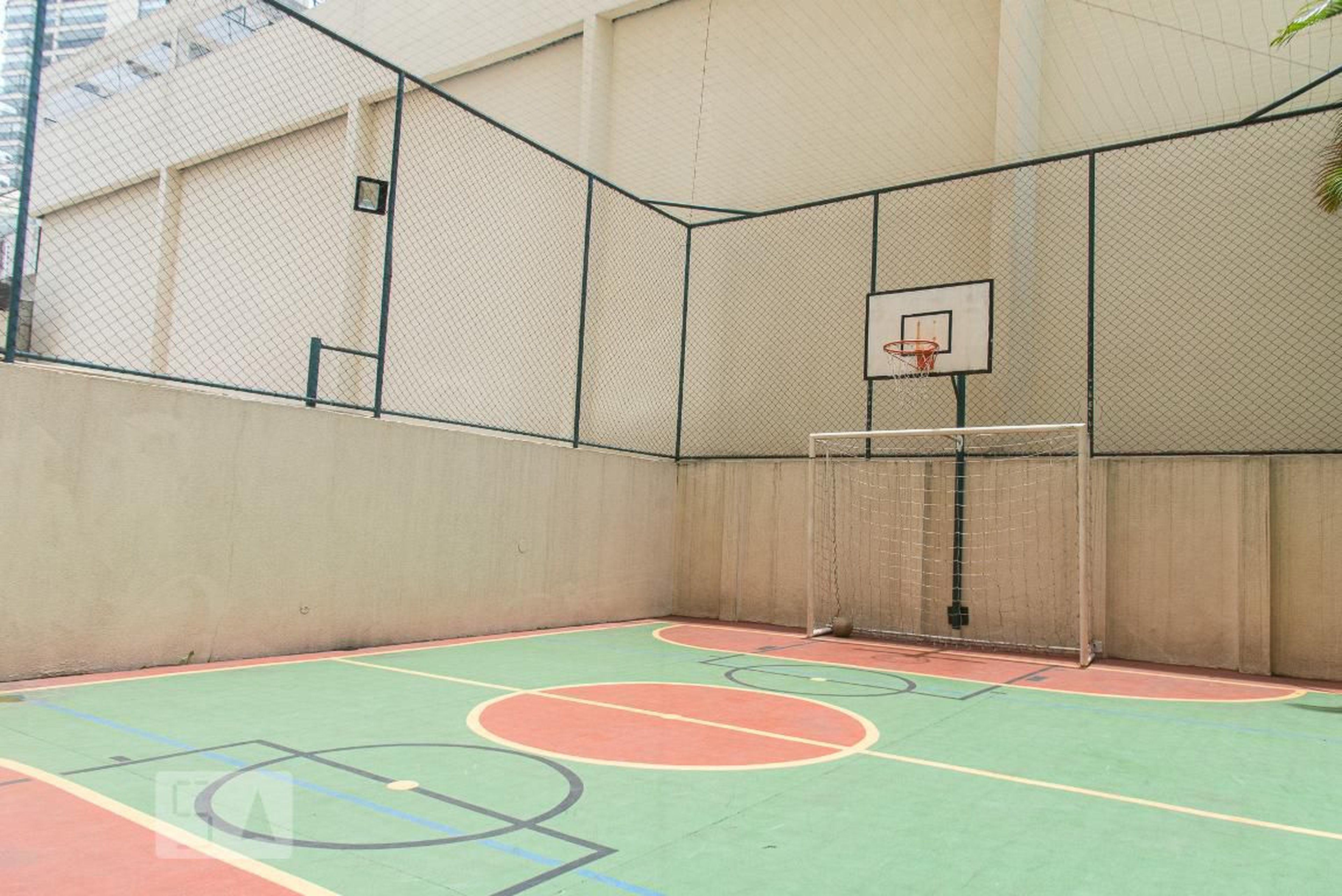 Quadra poliesportiva - Avanzato