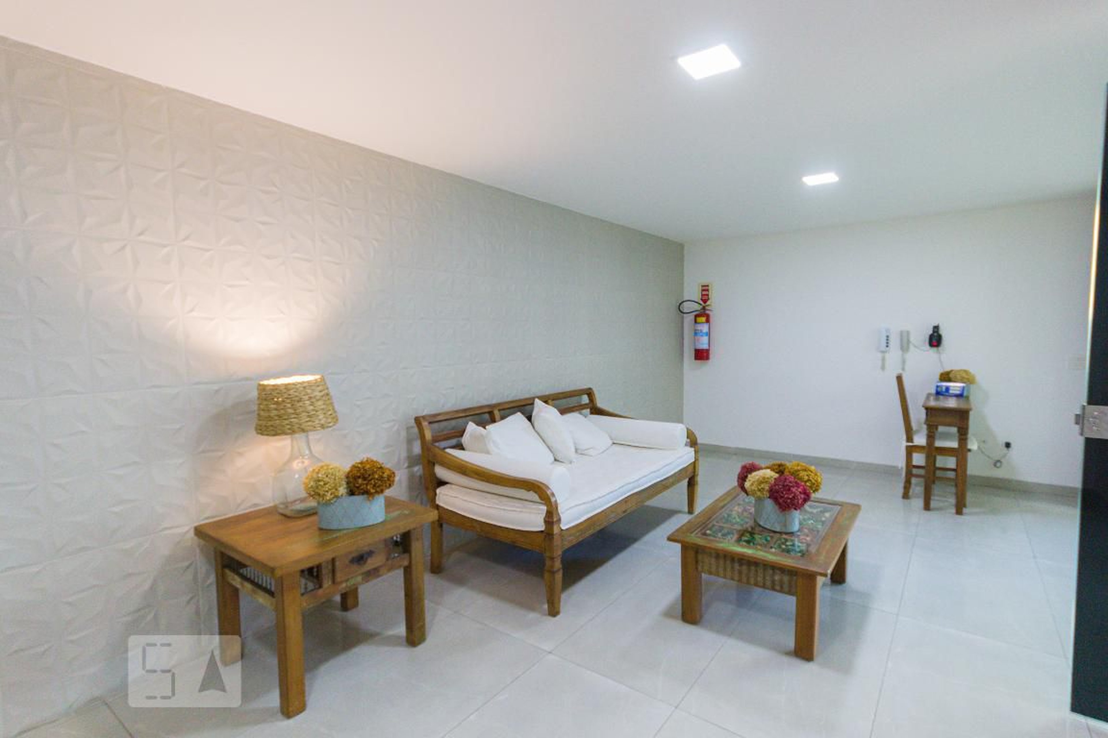 Hall - Moai Residence