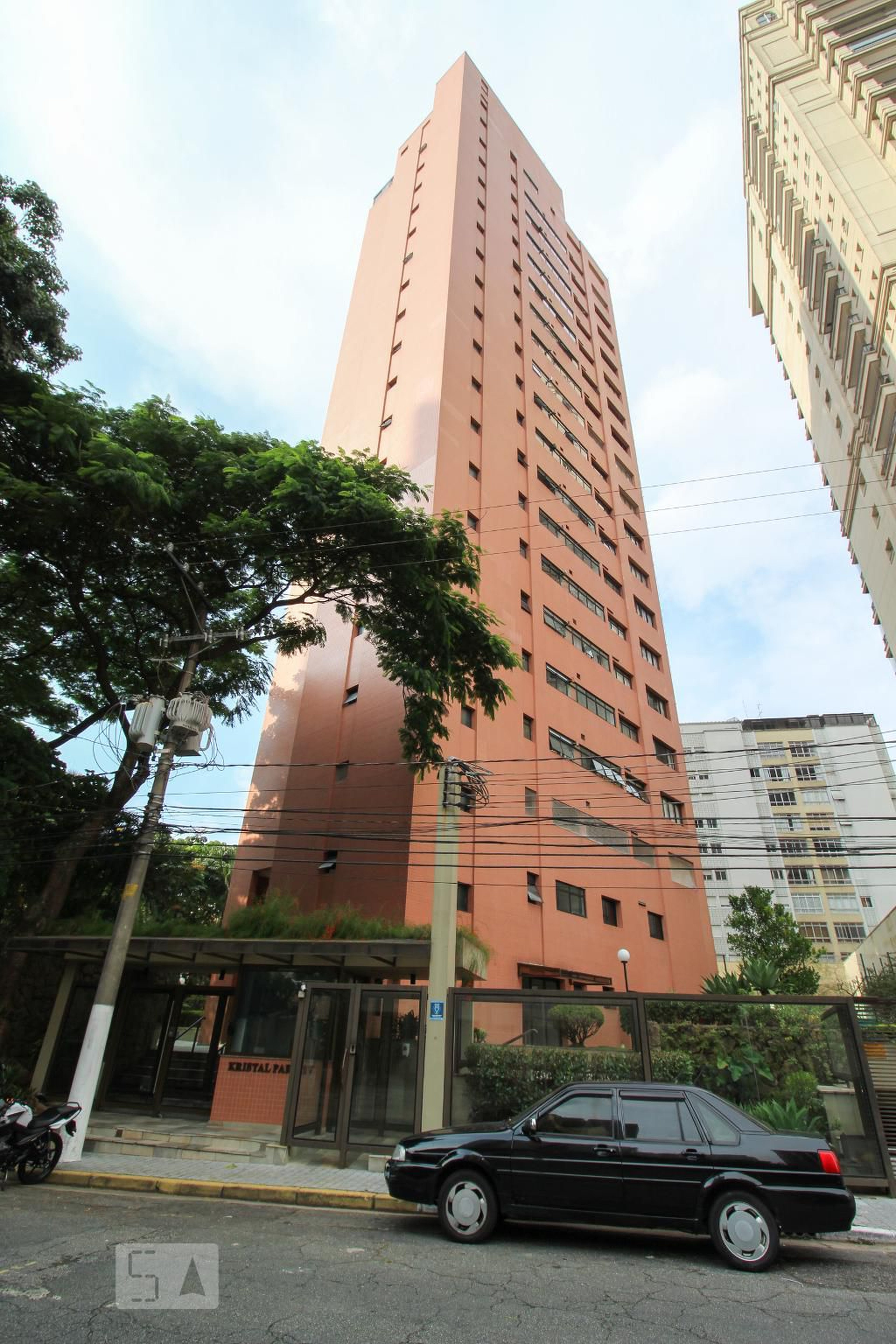 Fachada do Prédio Condomínio Kristal Park