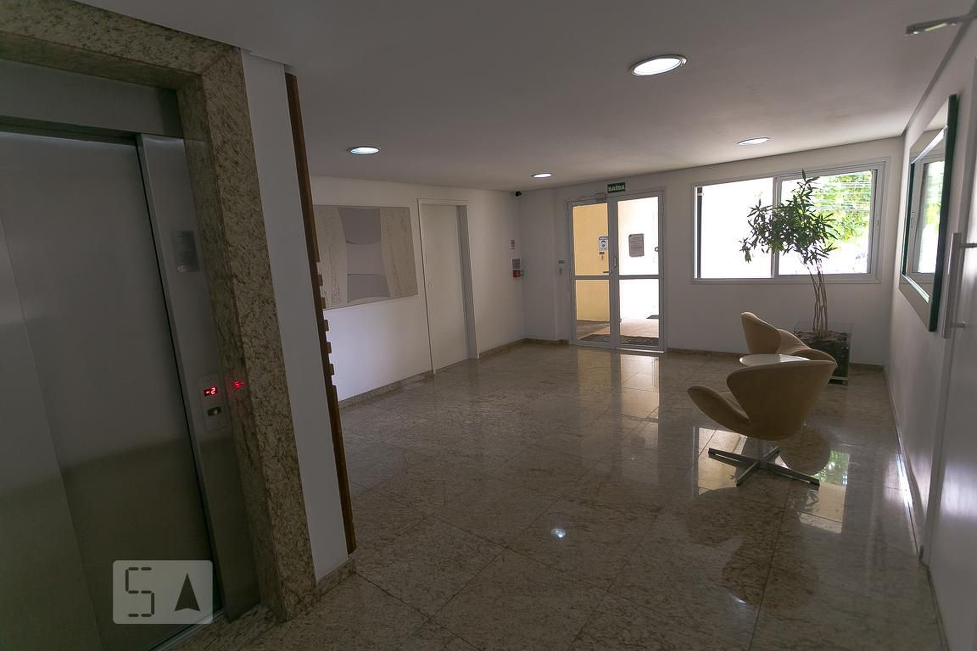 Hall - Edifício Quebec