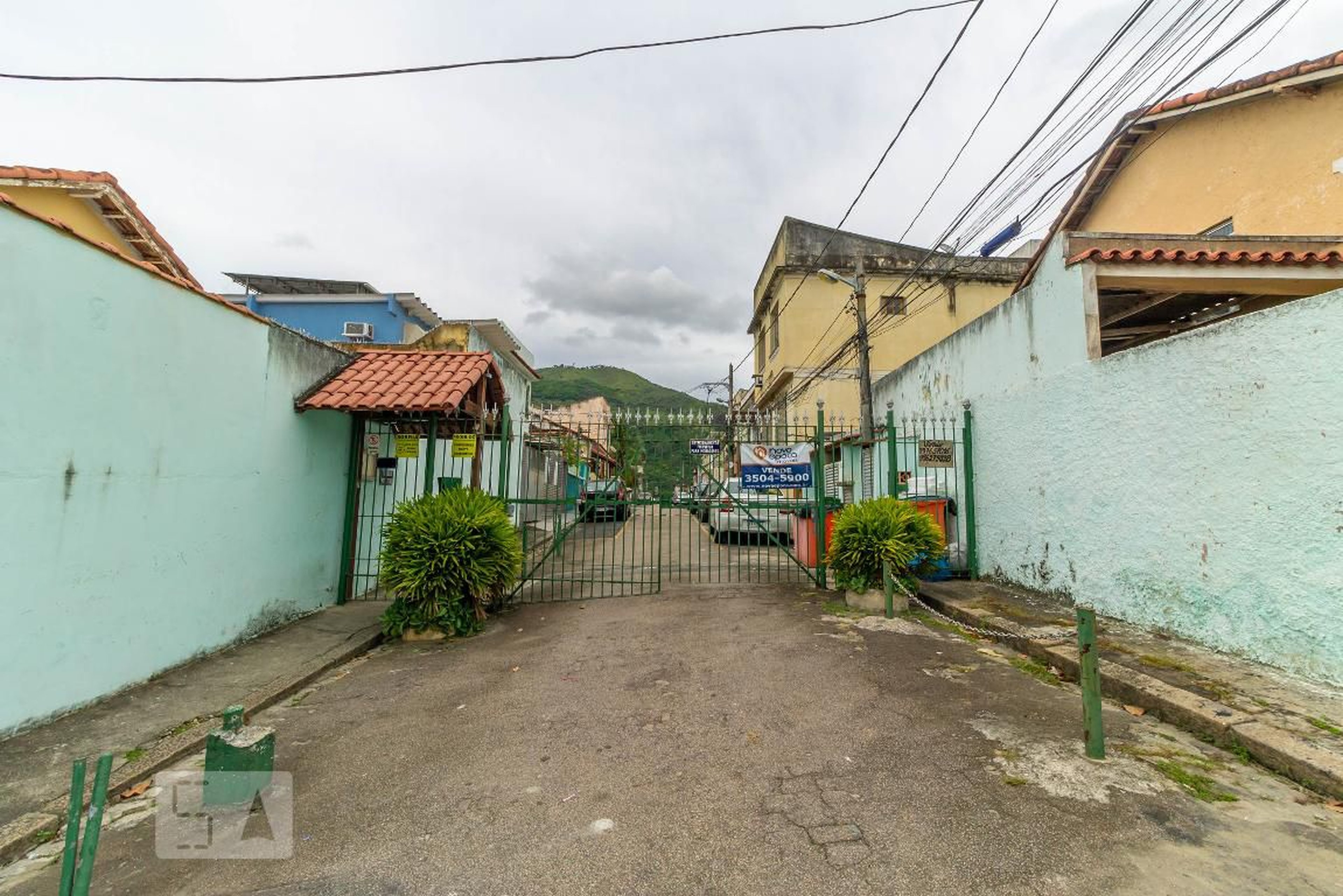 Fachada do Condomínio Condomínio em Rua Joaquim Martins, 349