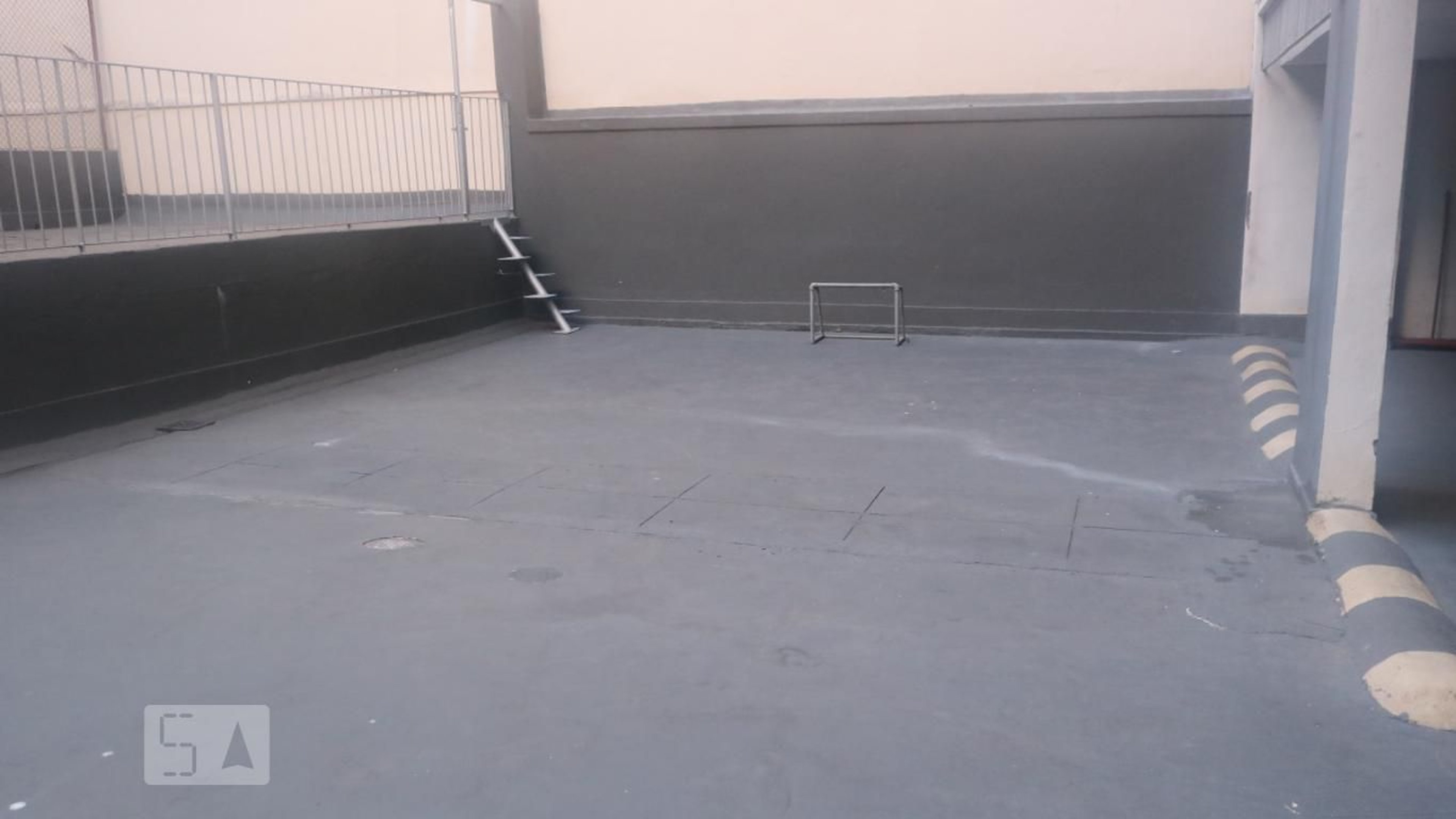 Quadra Esportiva - Edifício Yvonne Saud