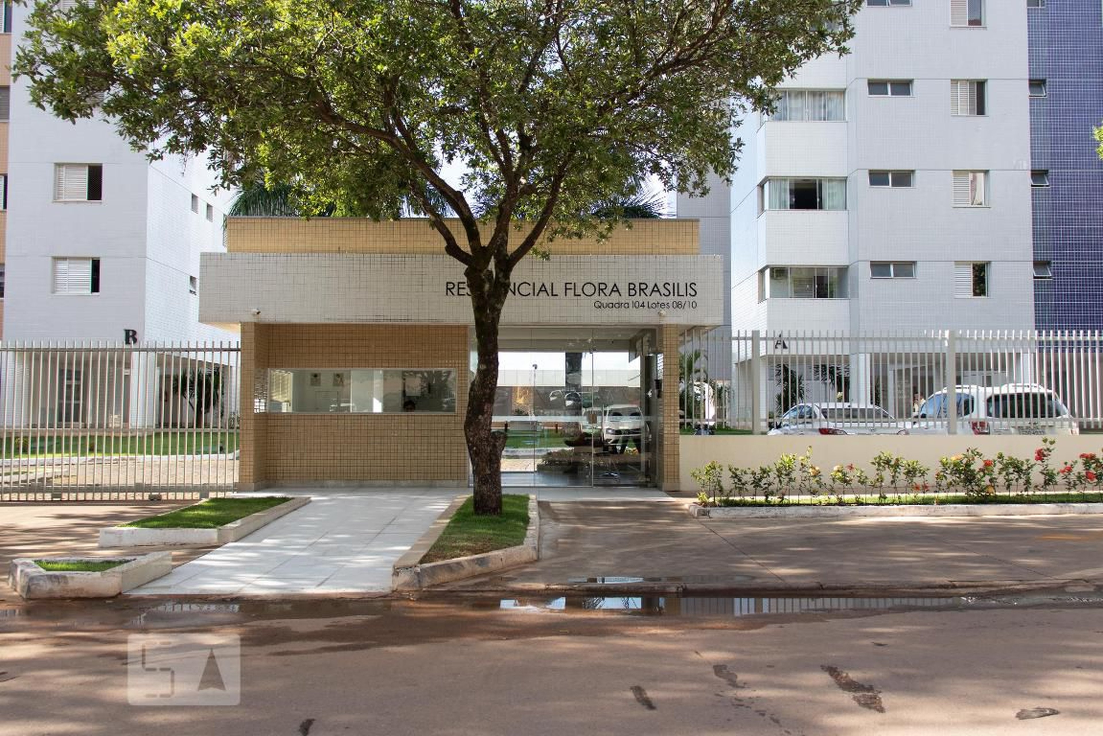 Fachada Condomínio Flora Brasilis
