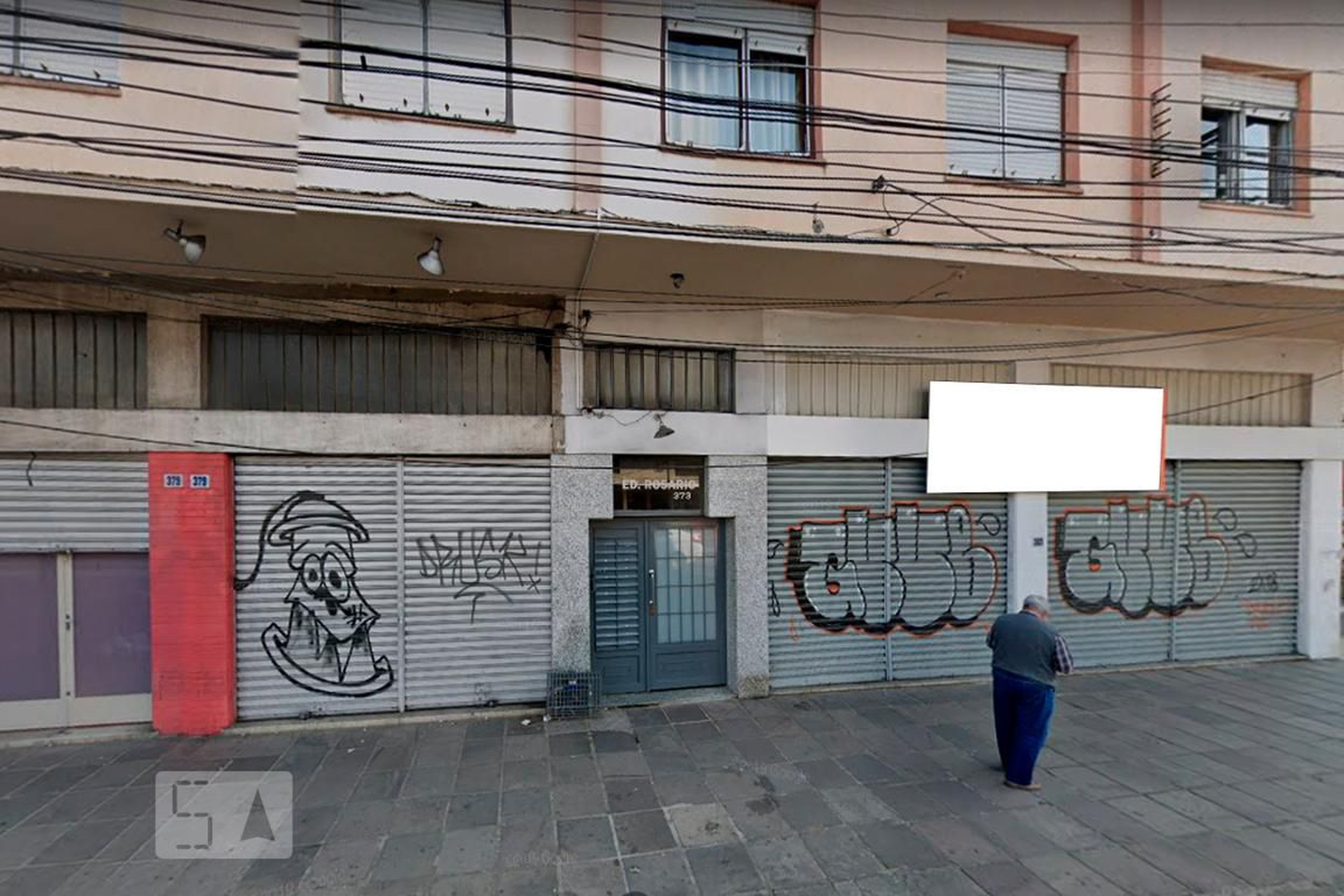 Fachada do Condomínio Edifício Rosario