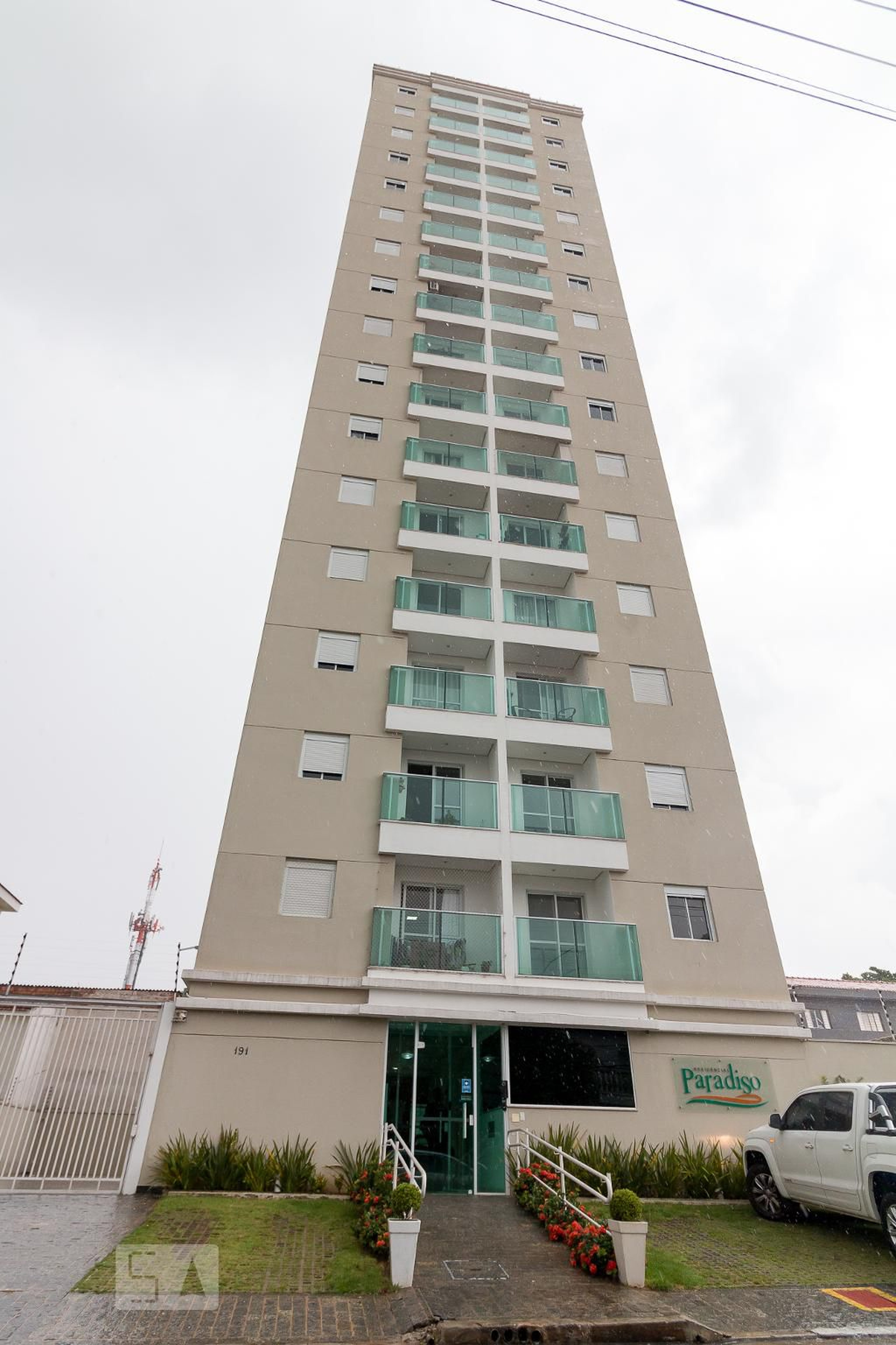 Fachada do prédio Condomínio em Rua Antônio Camargo, 181