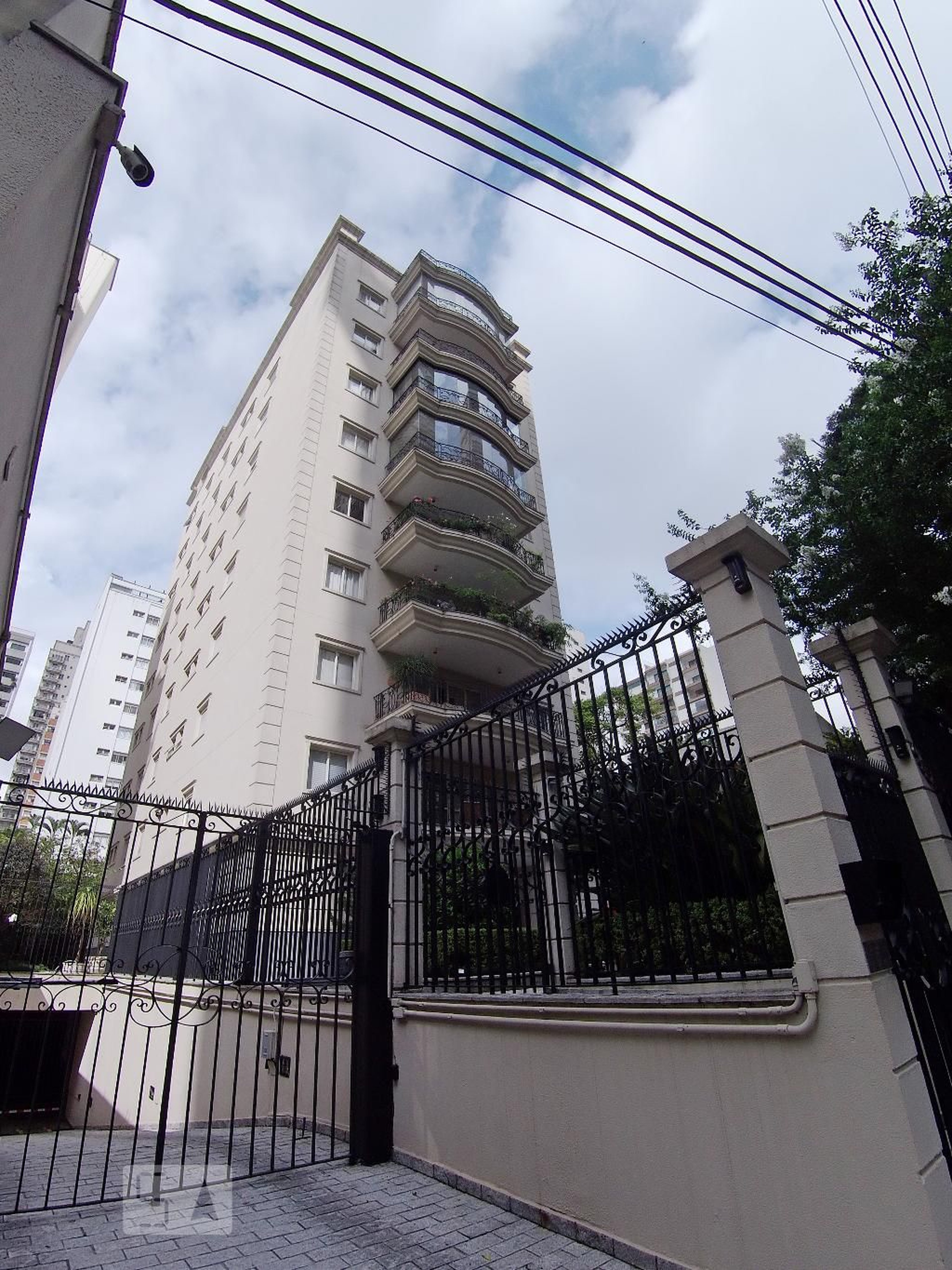 Fachada Condomínio Honfleur